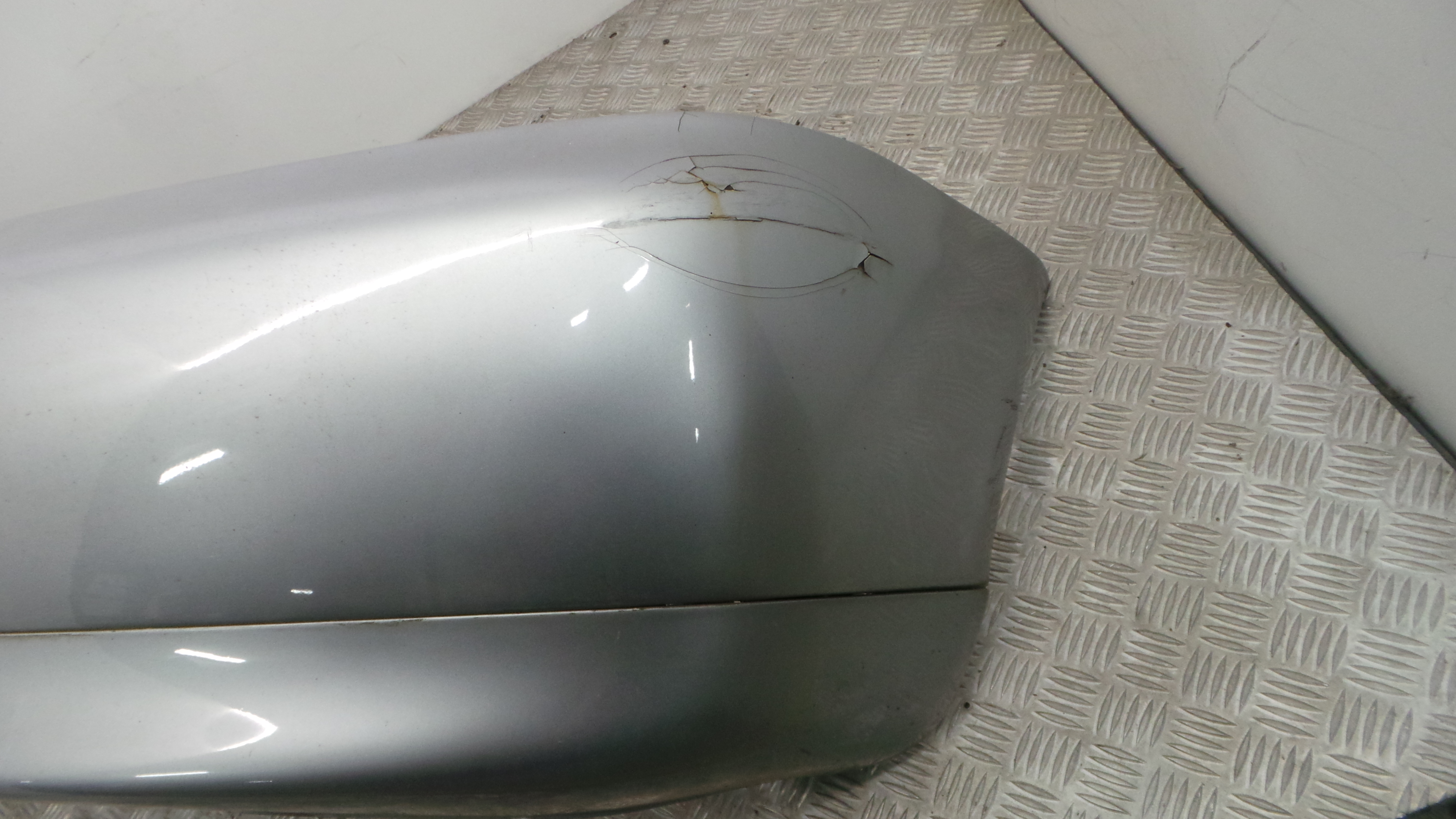 Para Choques de Trás 8L0807437B - AUDI A3 (8L1)-33198281