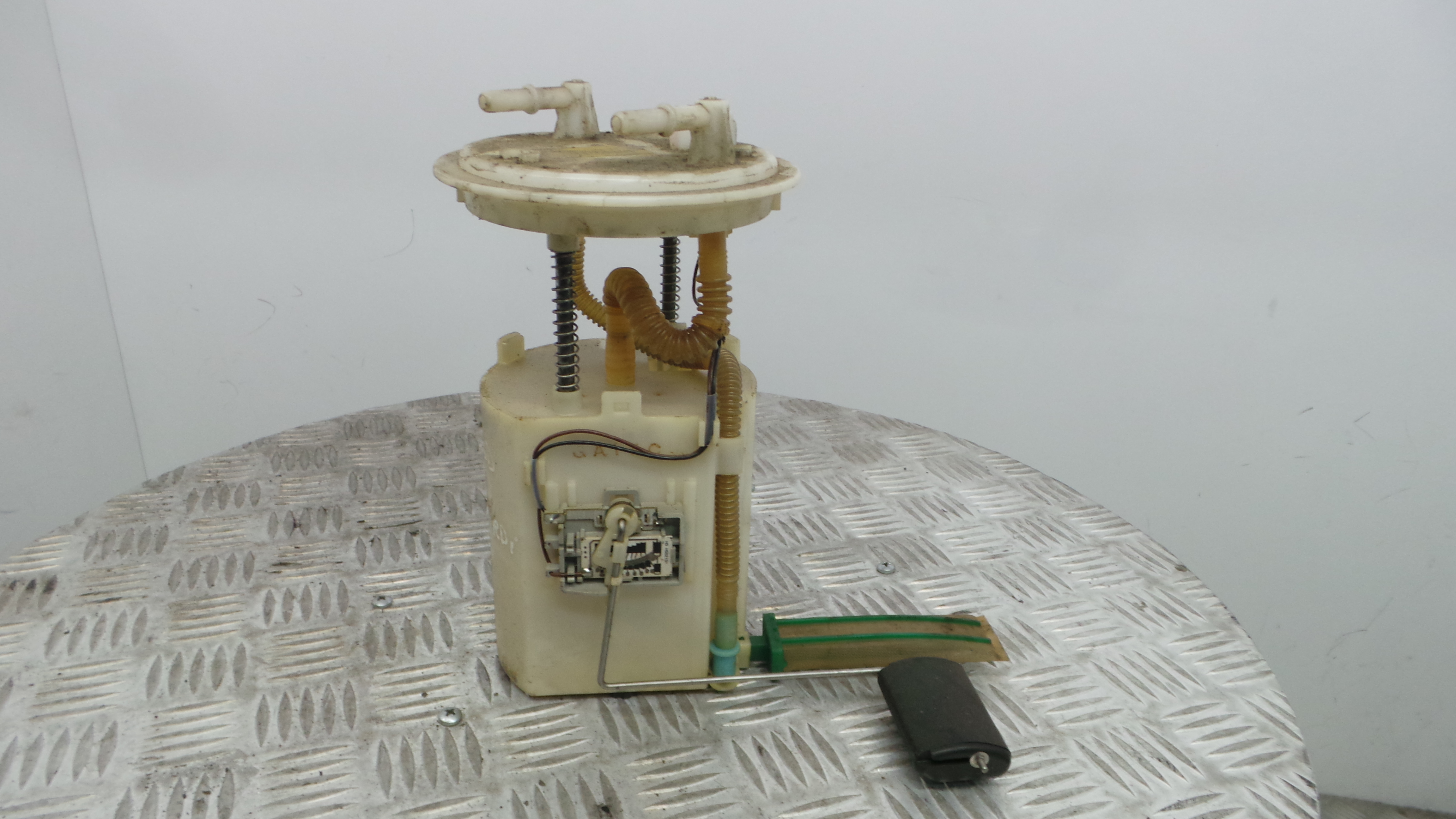 Boia do Combustível 31110-1H800 - KIA CEE'D Hatchback (ED)-33198319