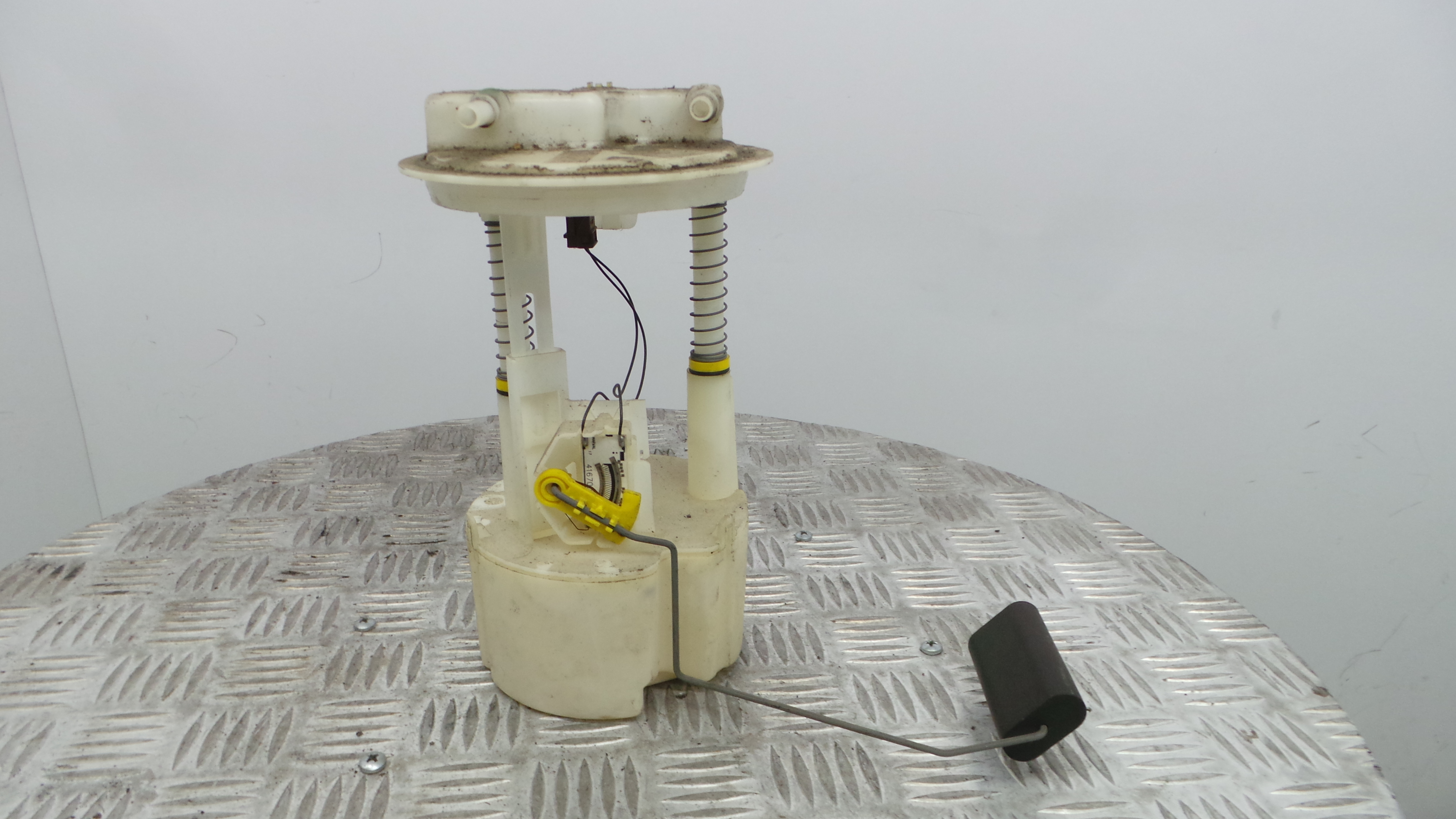 Boia do Combustível 170409U21B - NISSAN MICRA III (K12)-33198324