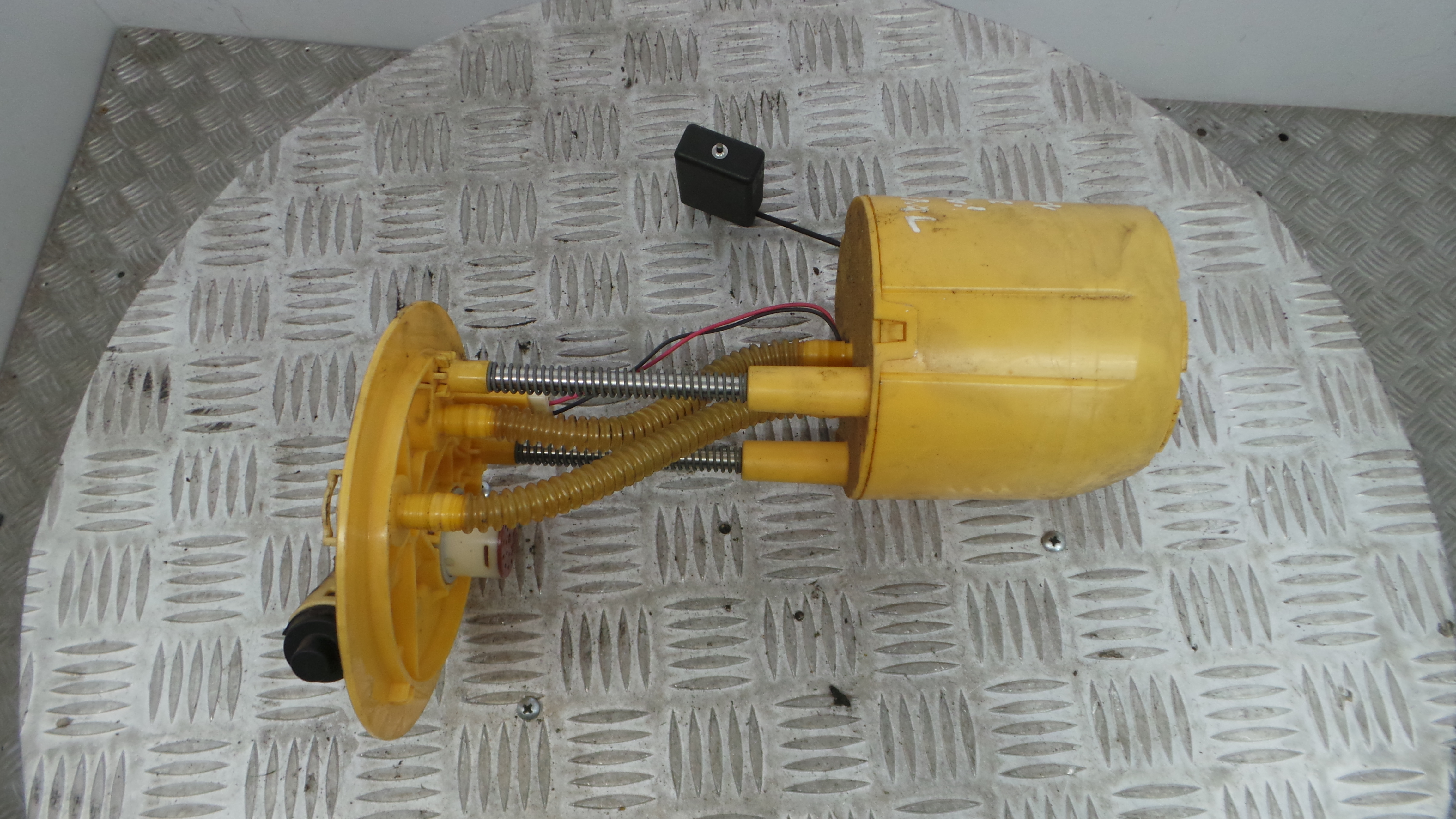 Boia do Combustível 77010-0D020 - TOYOTA YARIS (_P9_), YARIS/VITZ (_P9_)-33198422