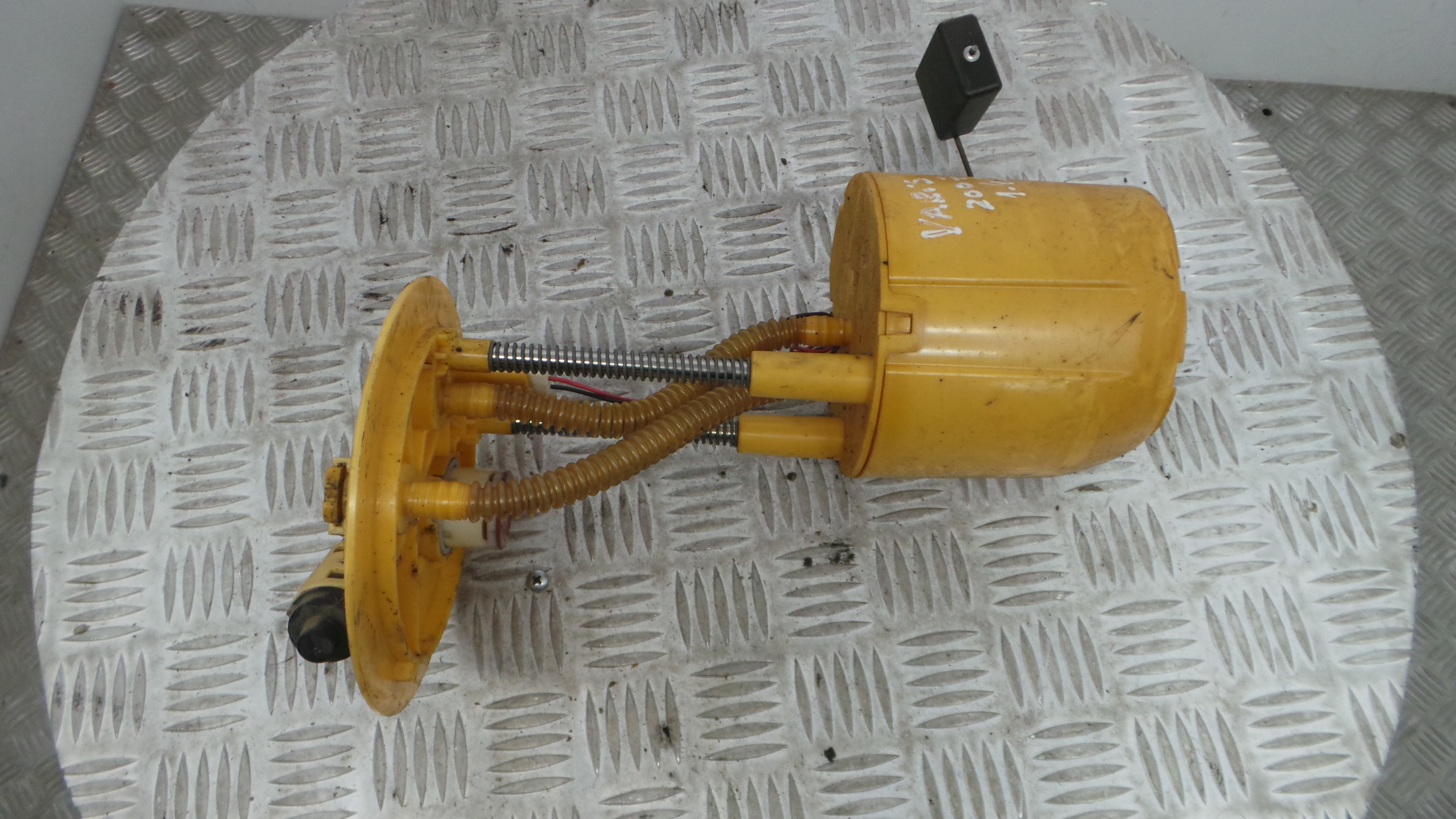 Boia do Combustível 77010-0D020 - TOYOTA YARIS (_P9_), YARIS/VITZ (_P9_)-33198425