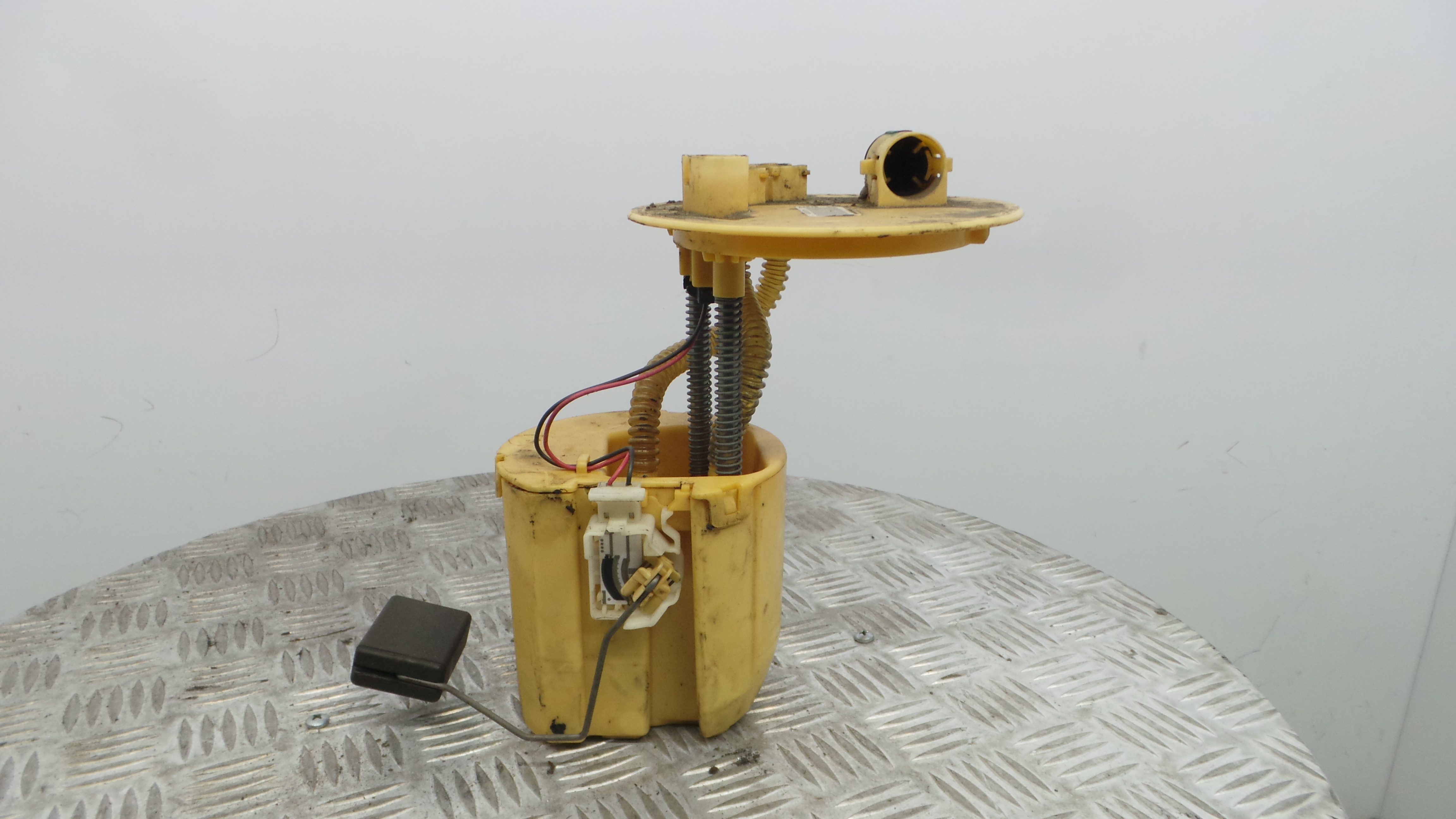 Boia do Combustível 77010-02020 - TOYOTA AURIS (_E15_), COROLLA (_E15_)-33198428