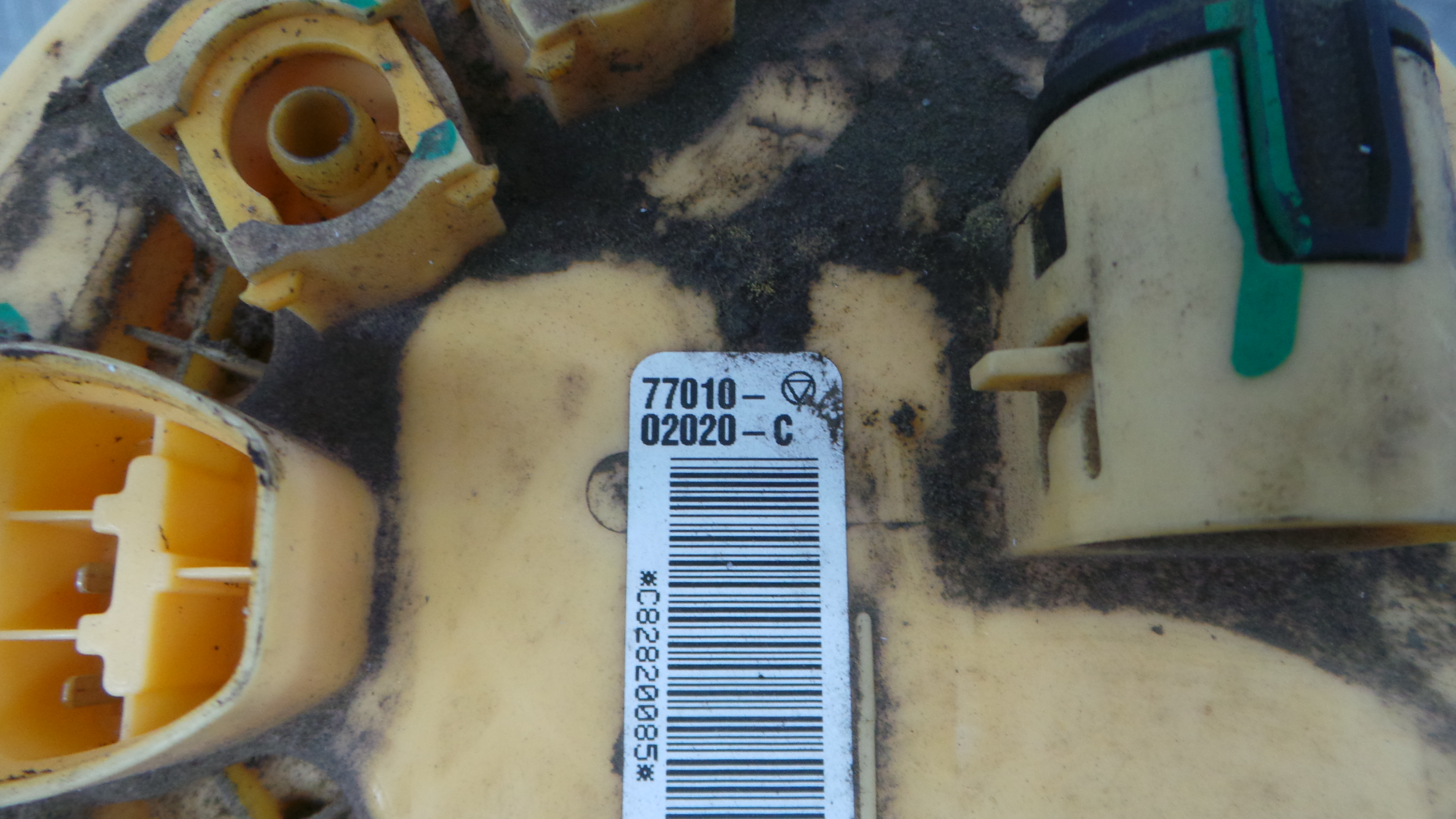 Boia do Combustível 77010-02020 - TOYOTA AURIS (_E15_), COROLLA (_E15_)-33198428