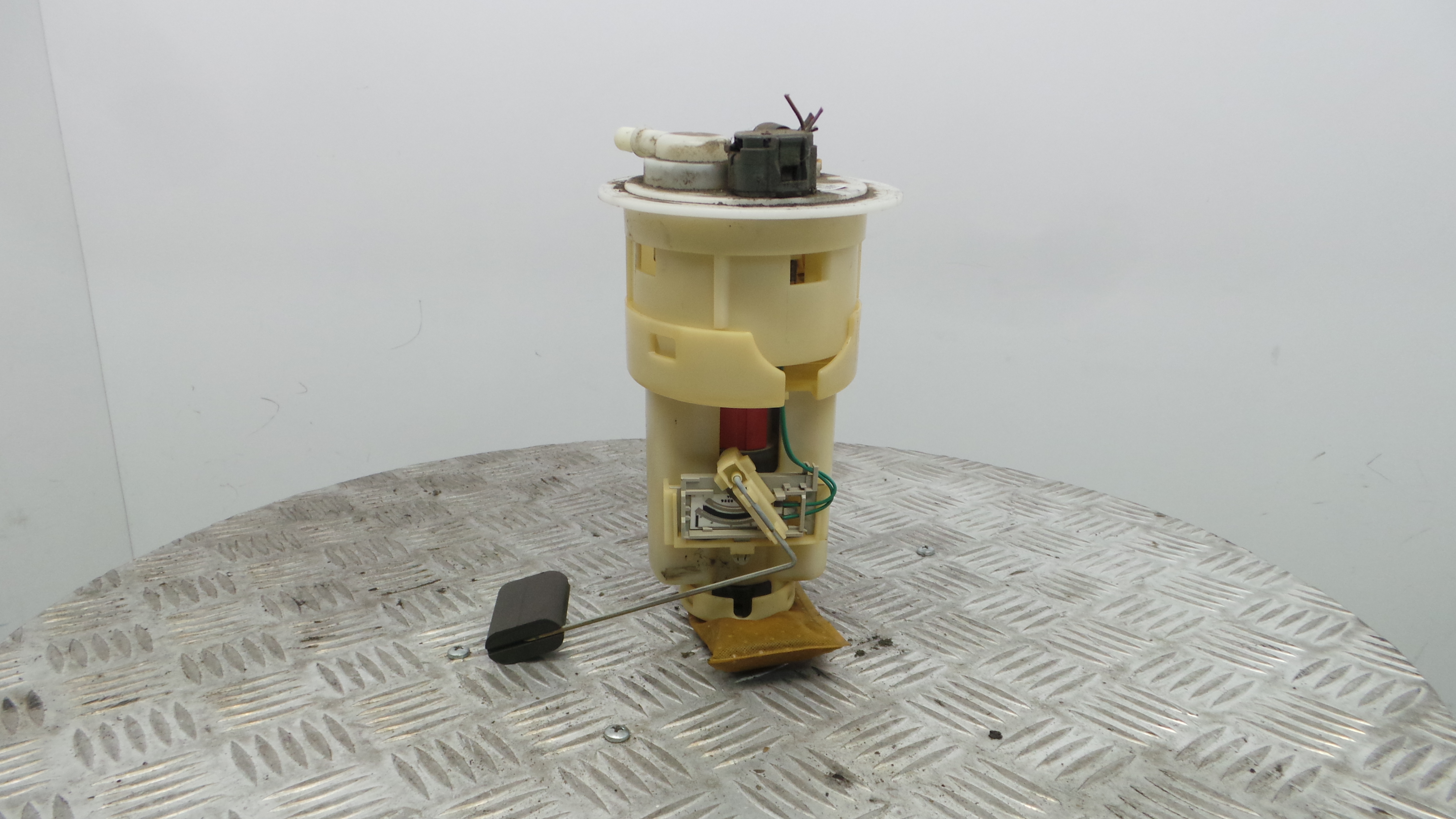 Boia do Combustível 77020-0D010 - TOYOTA YARIS VERSO (_P2_), YARIS VERSO / FUN CARGO (_P2_)-33198434 Boia do Combustível 77020-0D010 - TOYOTA YARIS VERSO (_P2_), YARIS VERSO / FUN CARGO (_P2_)-33198434