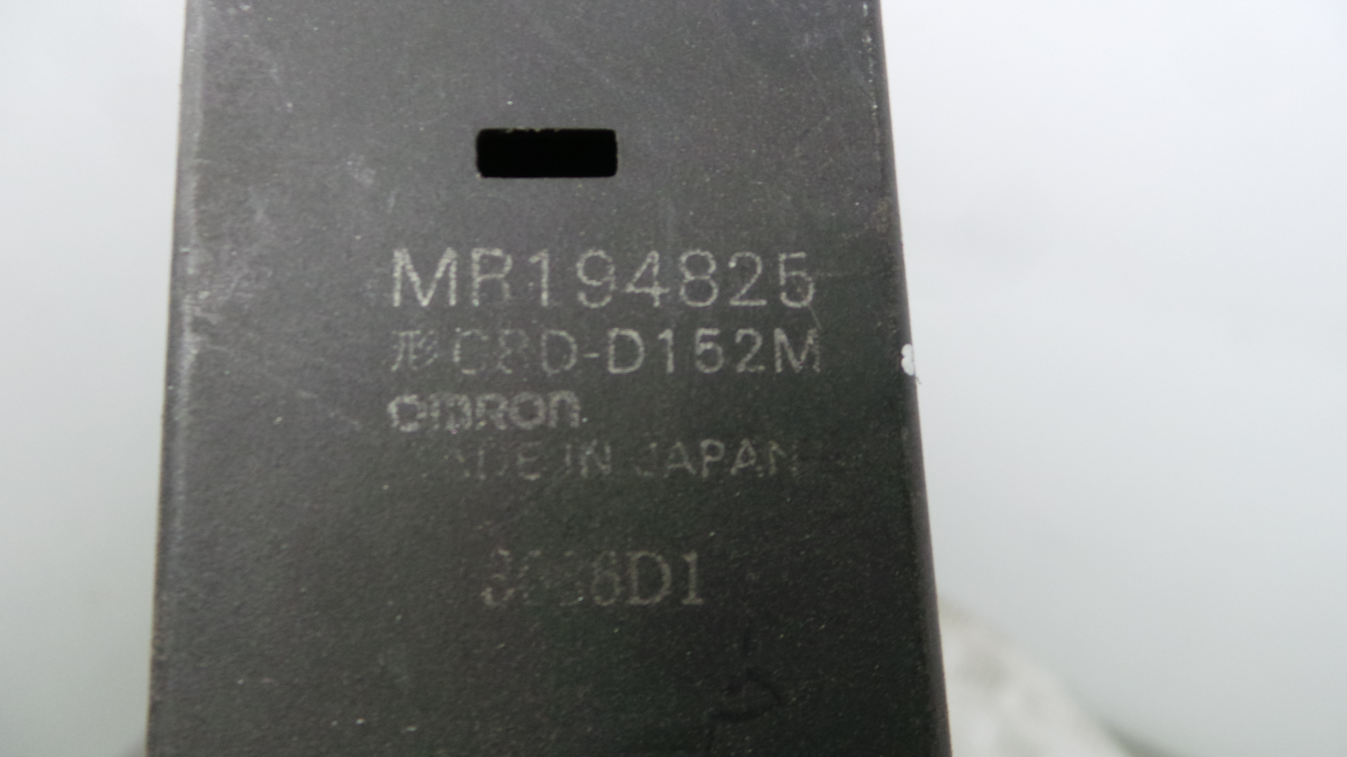 Interruptor / Comando Elevador Vidro Frente Esq MR190323 - MITSUBISHI LANCER Mk VI (CJ_, CP_), LANC-33198799
