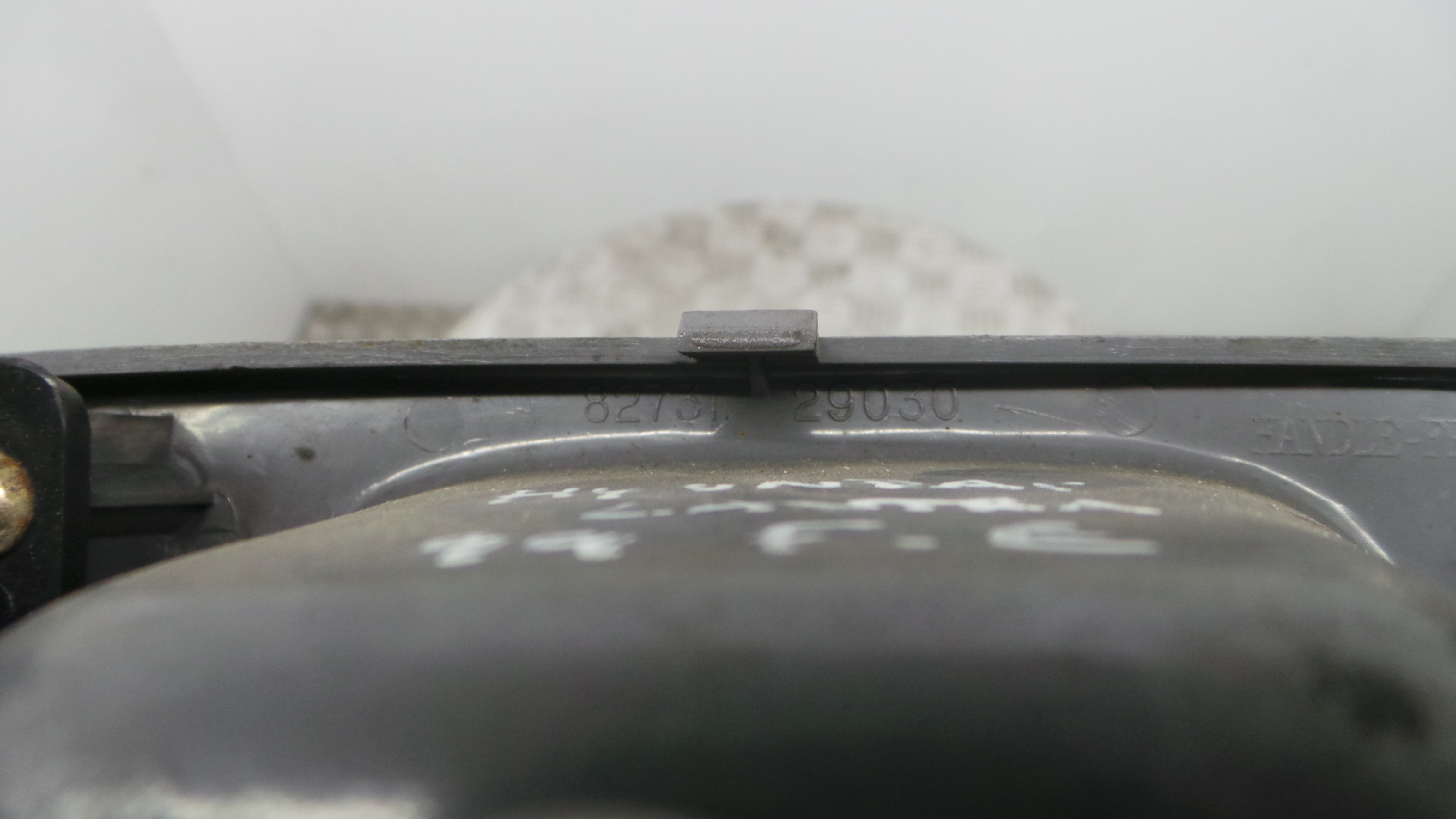 Interruptor / Comando Elevador Vidro Frente Esq  82731-29030 - HYUNDAI ELANTRA II (J-2), LANTRA II (-33198818