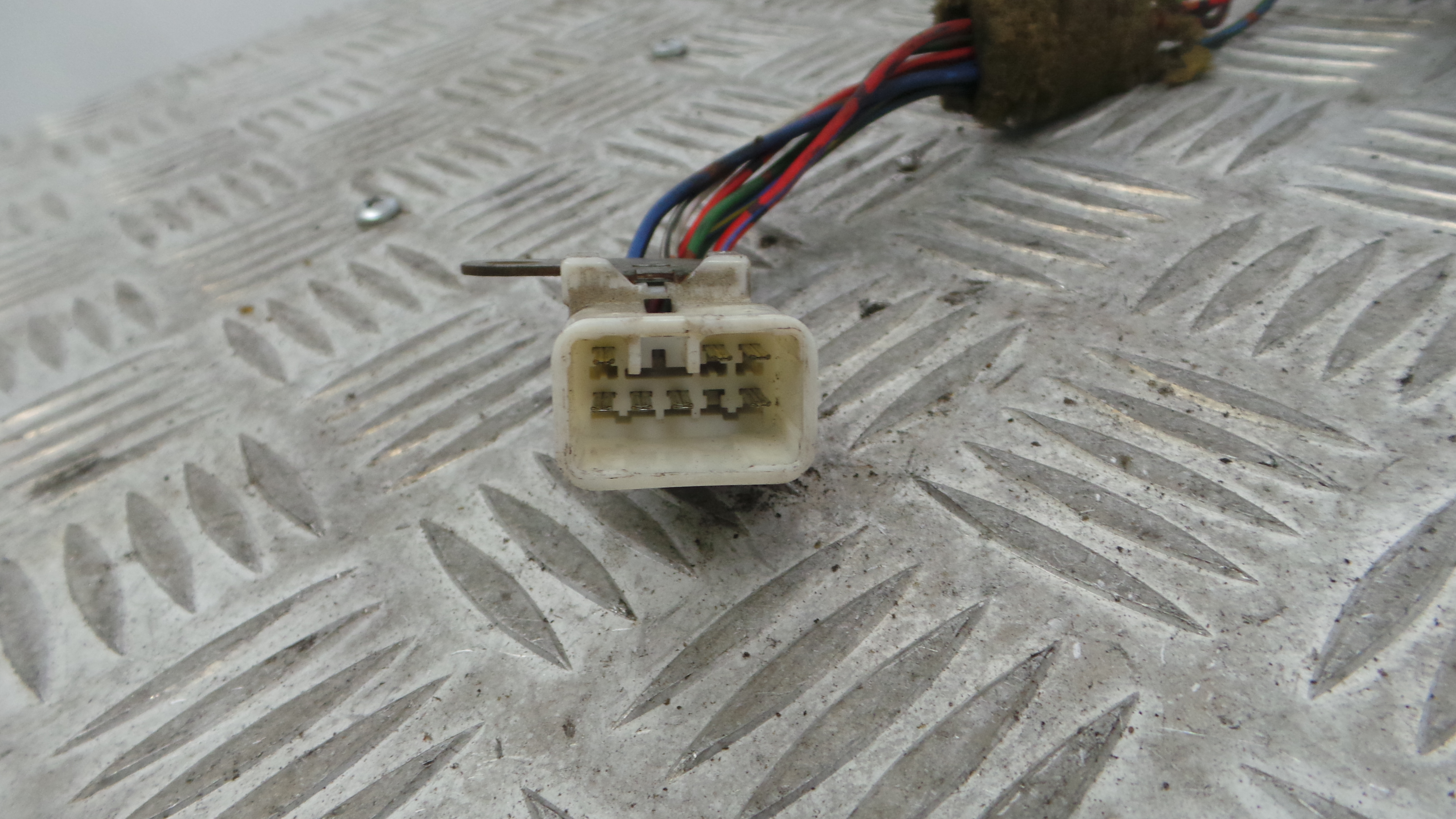 Botões da Consola  203-2074 - TOYOTA HIACE IV Caixa (__H1_, __H2_)-33199059