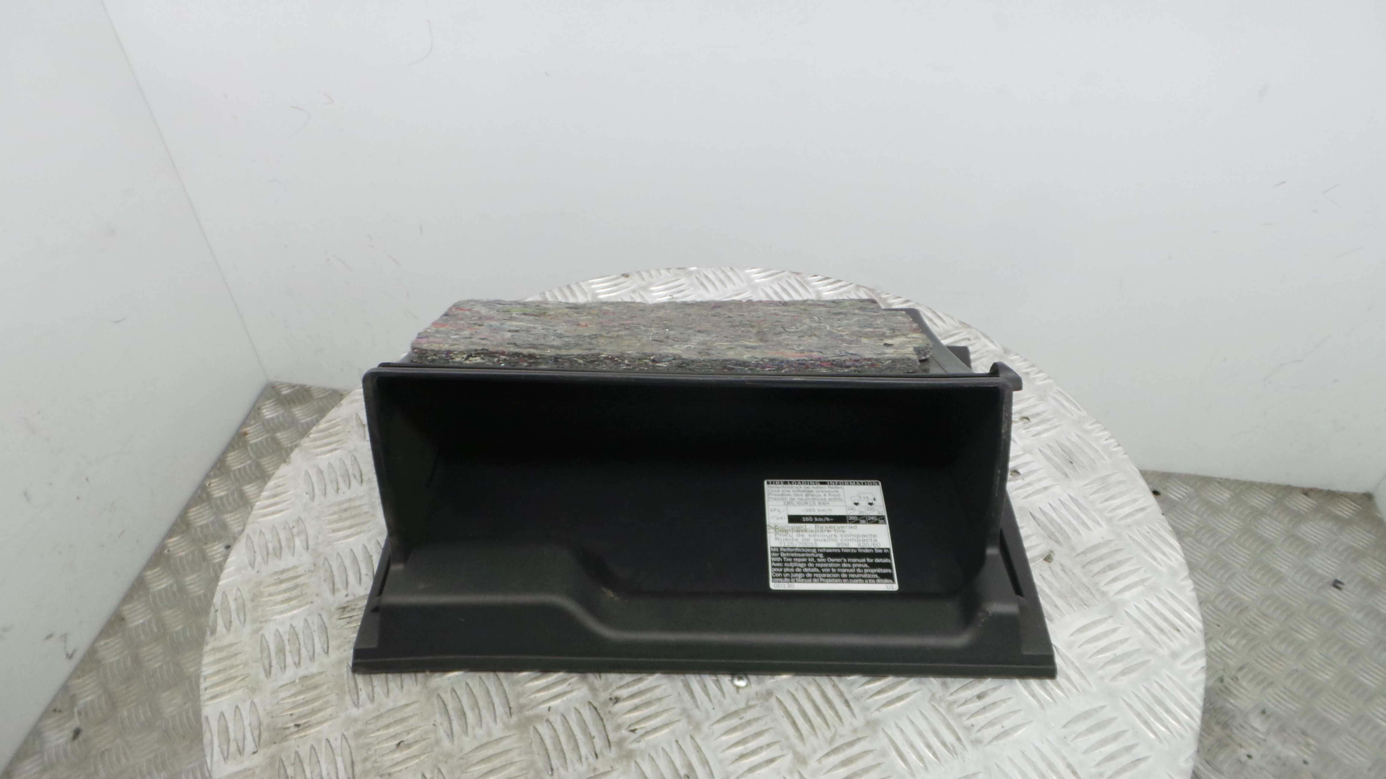 Porta Luvas 55551-0D060 - TOYOTA YARIS (_P9_), YARIS/VITZ (_P9_)-33199344