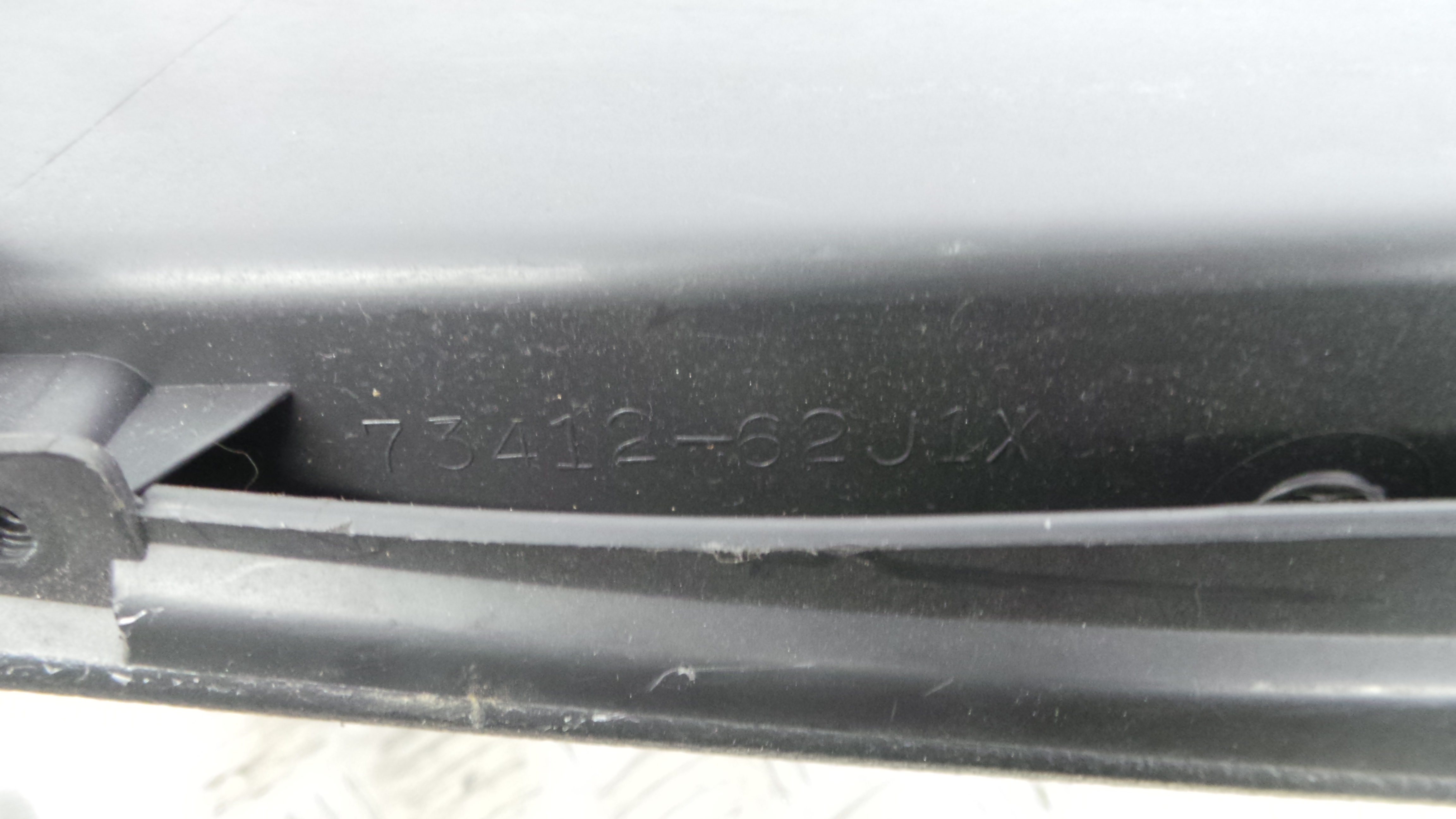 Porta Luvas  73412-62J1X - SUZUKI SWIFT III (MZ, EZ)-33199350