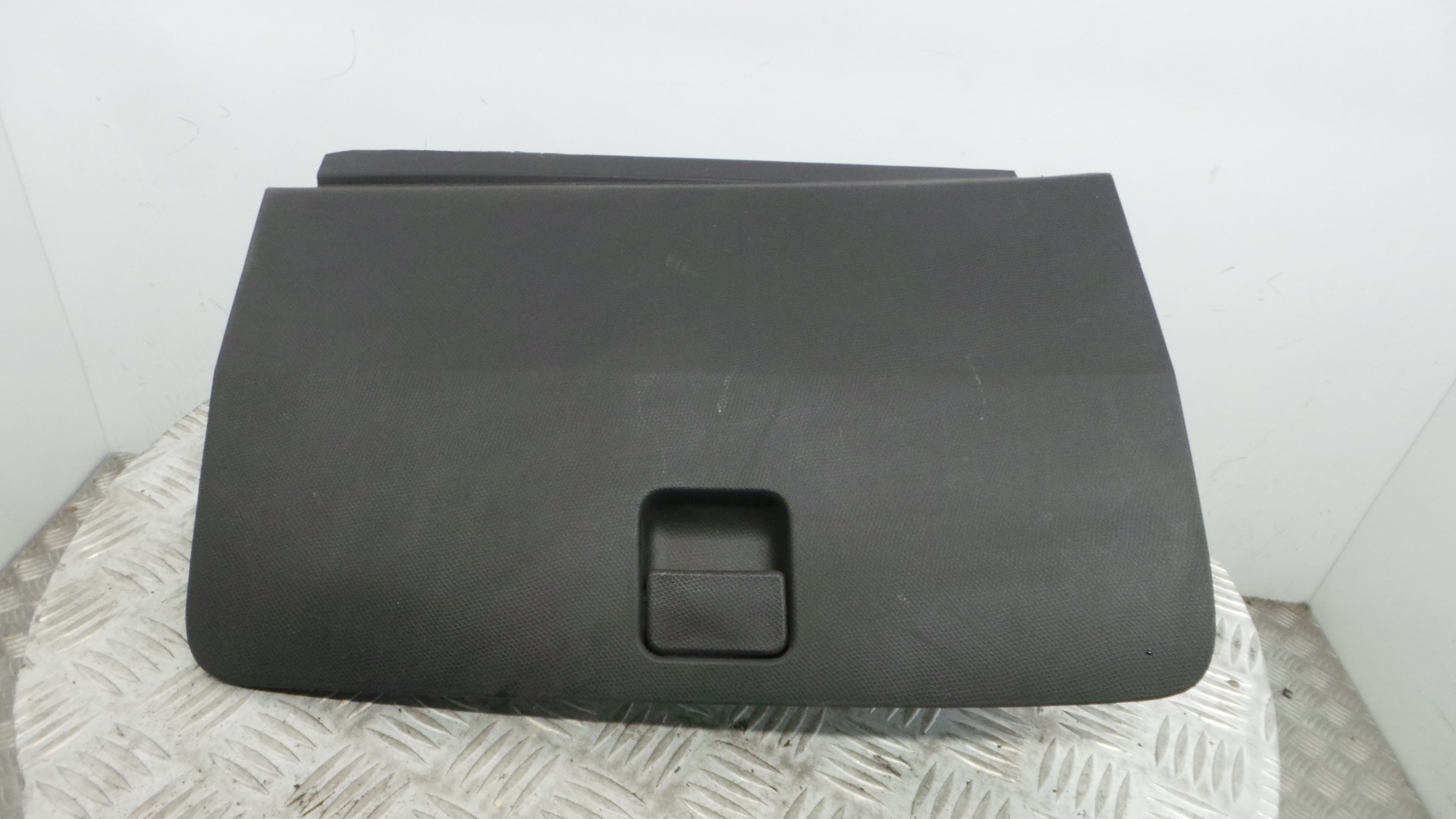 Porta Luvas  68510-K10771 - NISSAN MICRA IV (K13K, K13KK)-33199353