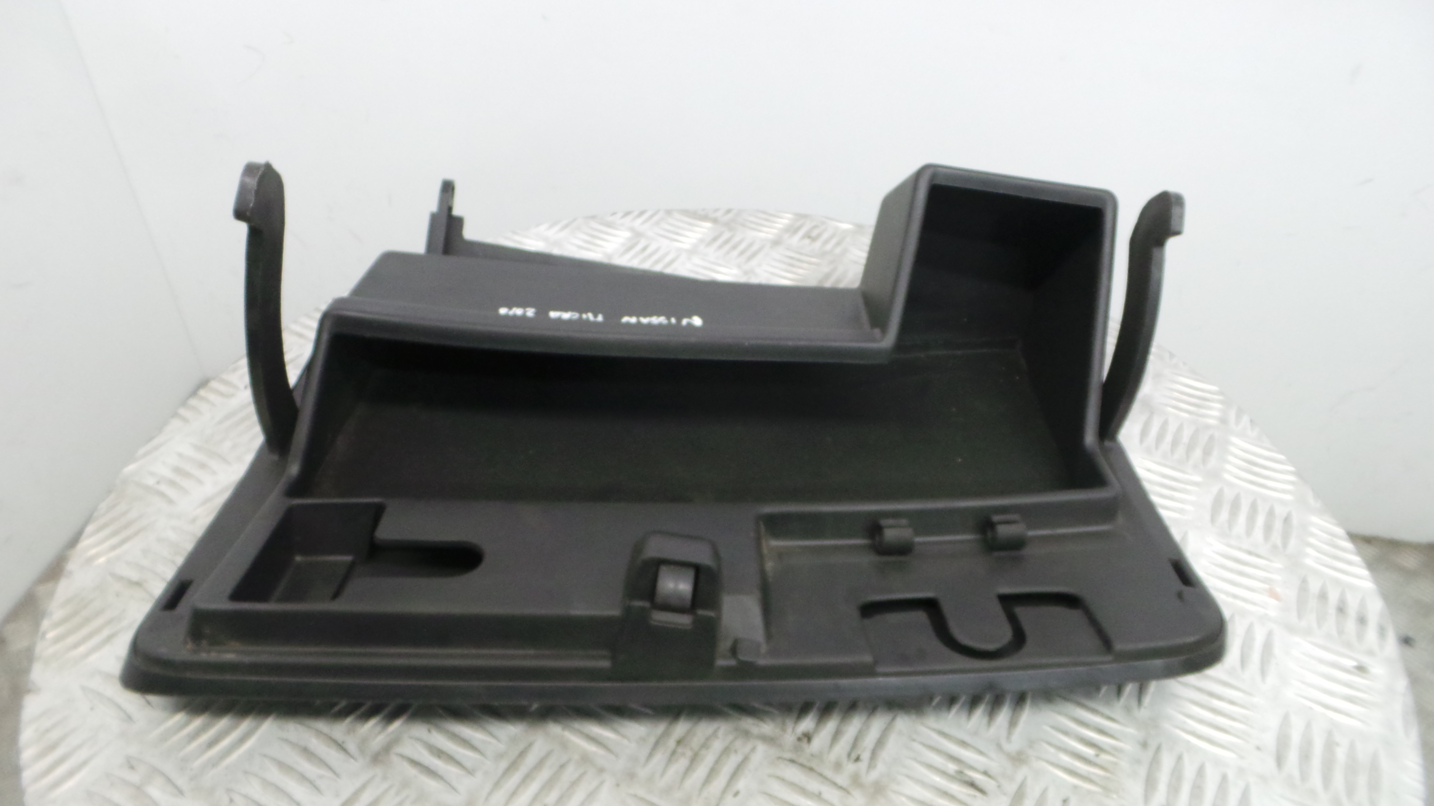 Porta Luvas  68510-K10771 - NISSAN MICRA IV (K13K, K13KK)-33199353