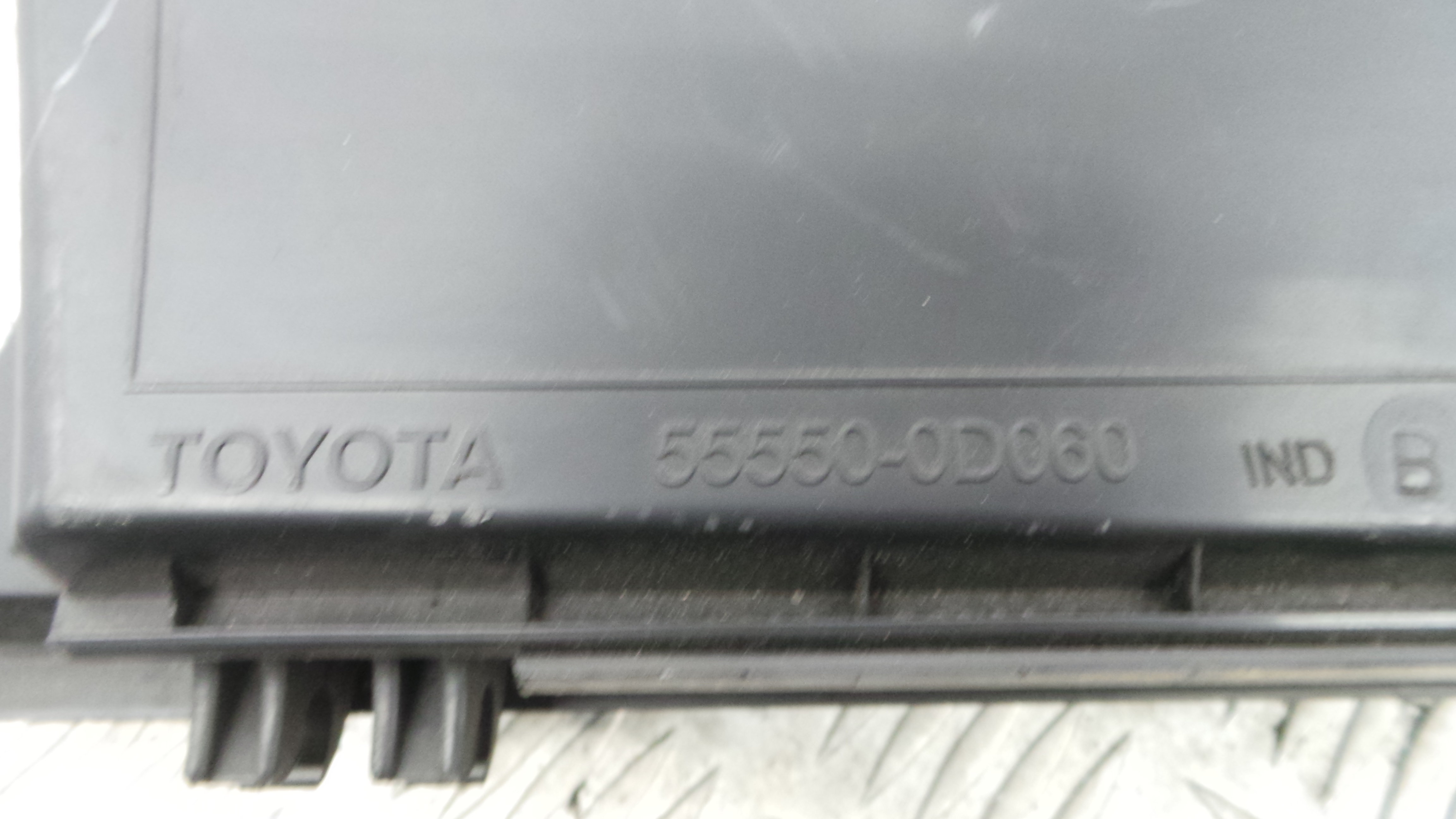 Porta Luvas 55550-0D060 - TOYOTA YARIS (_P13_), YARIS/VITZ (_P13_)-33199356