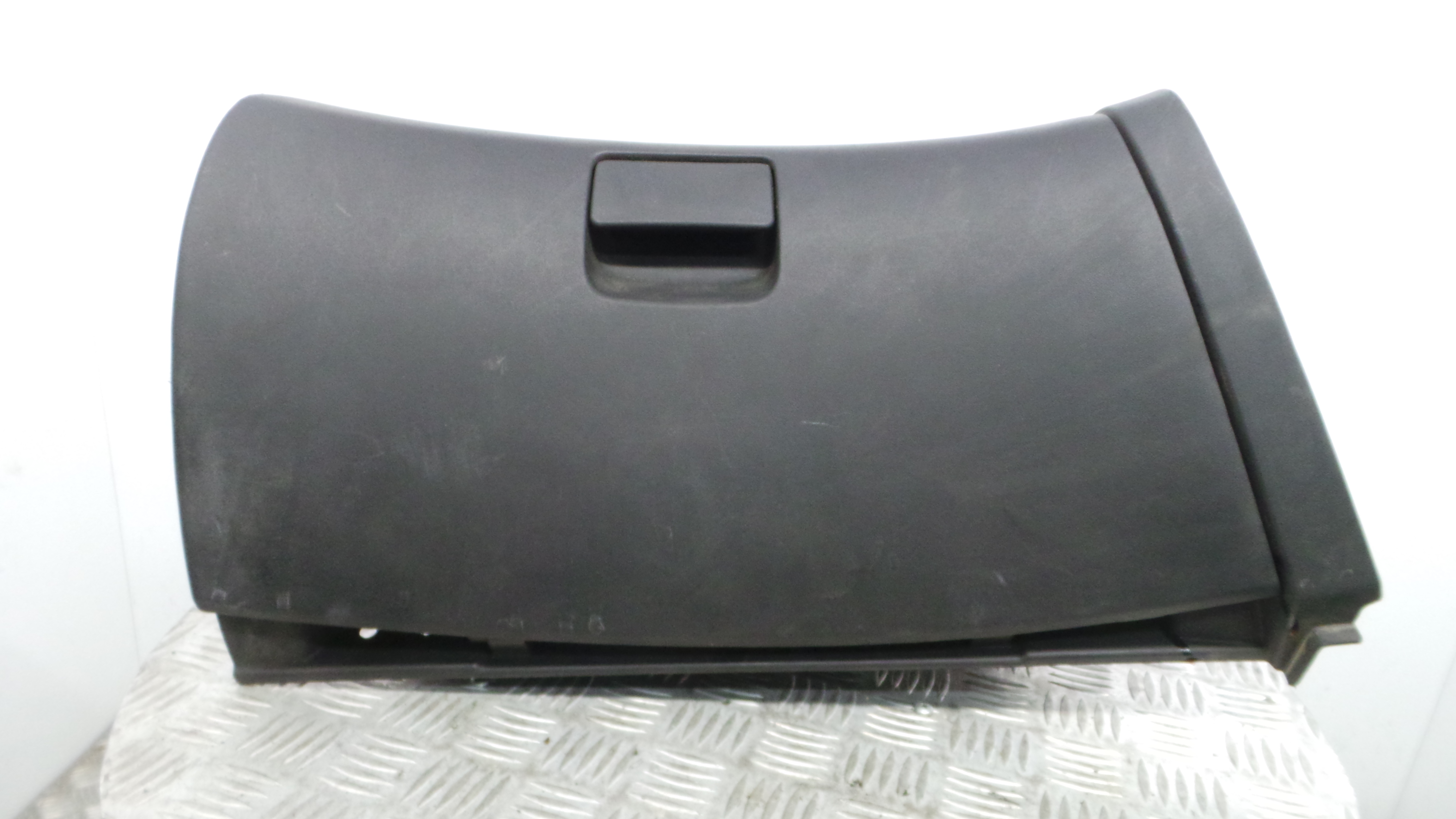 Porta Luvas  84760-1H050 - KIA CEE'D Hatchback (ED)-33199369