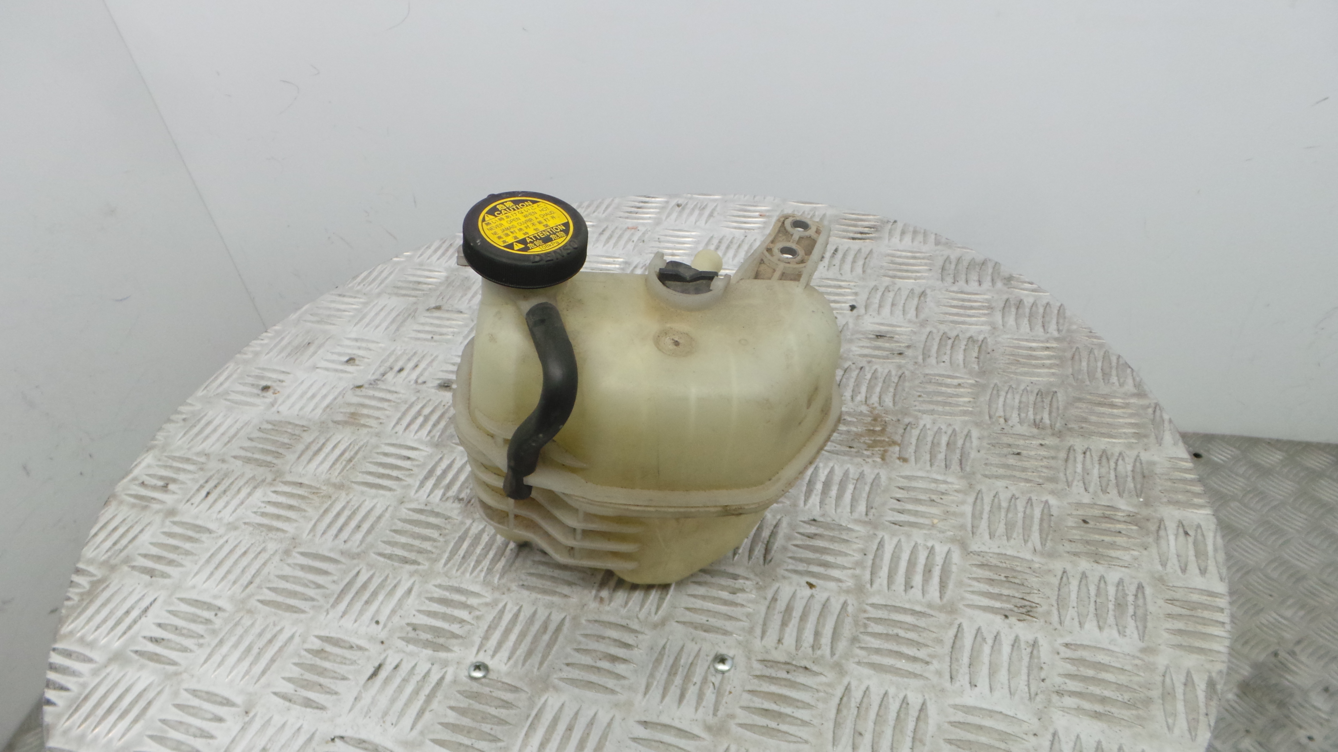 Depósito Água Radiador / Vazo de Expansao 56018AO - TOYOTA YARIS (_P9_), YARIS/VITZ (_P9_)-33199403