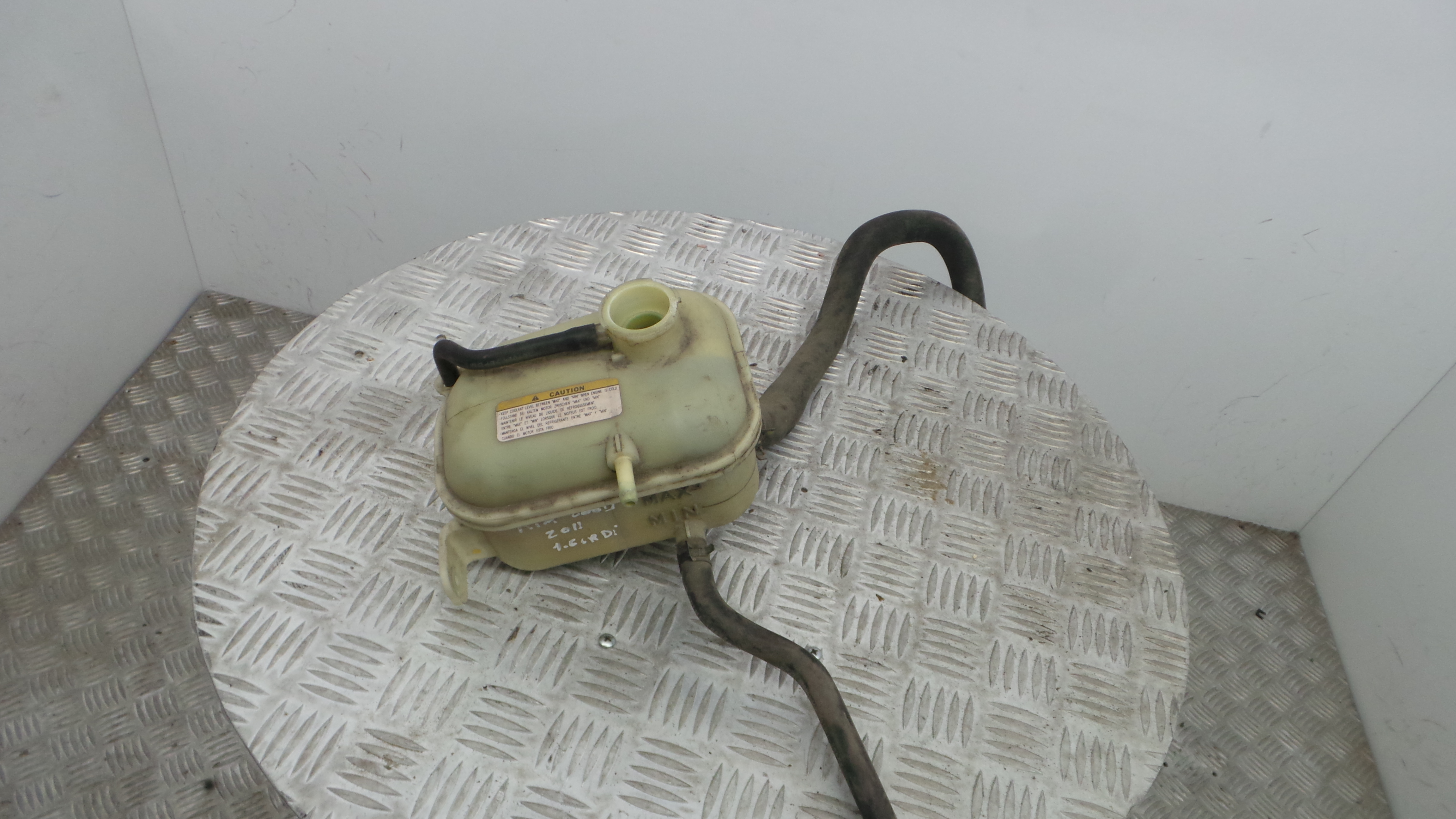 Depósito Água Radiador / Vazo de Expansao 25421-2H100 - KIA CEE'D Hatchback (ED)-33199406