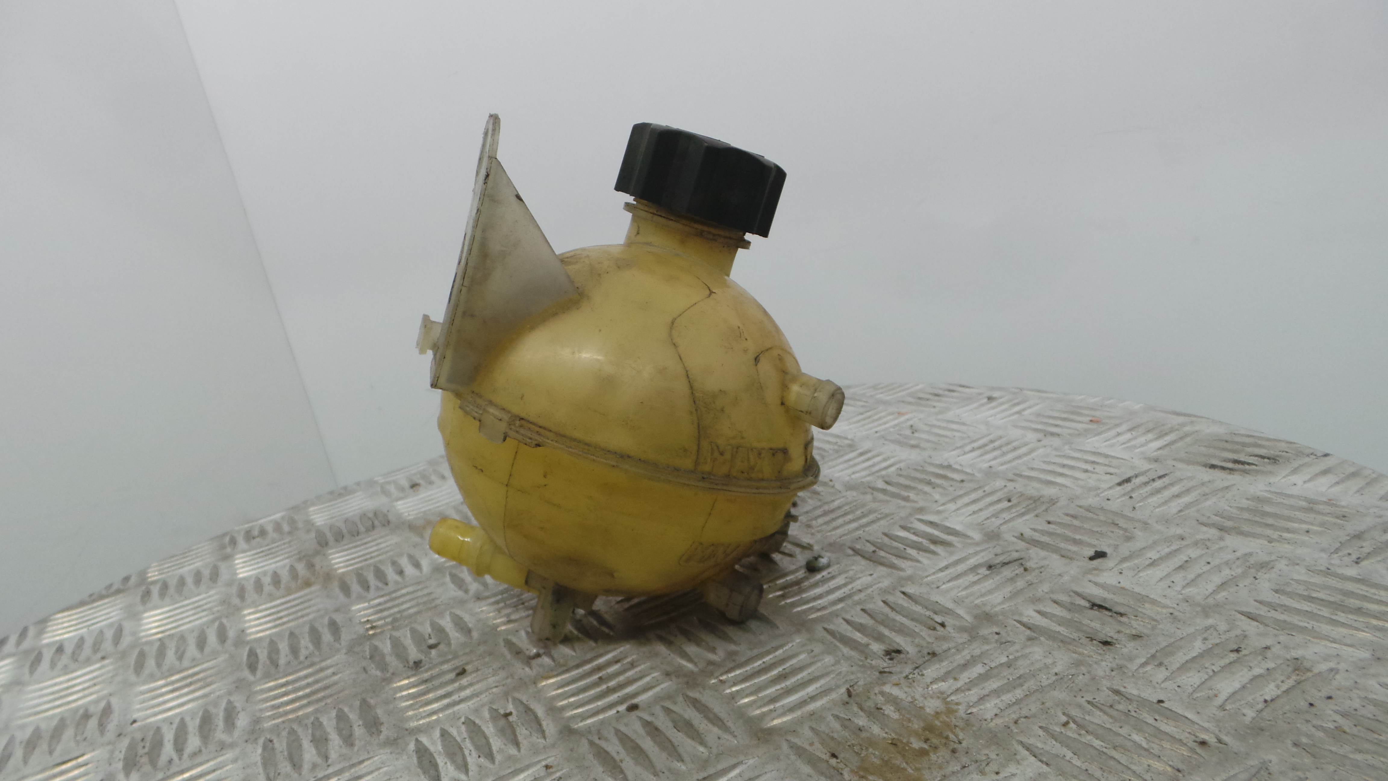 Depósito Água Radiador / Vazo de Expansao 16470YV011 - TOYOTA AYGO (_B1_)-33199412