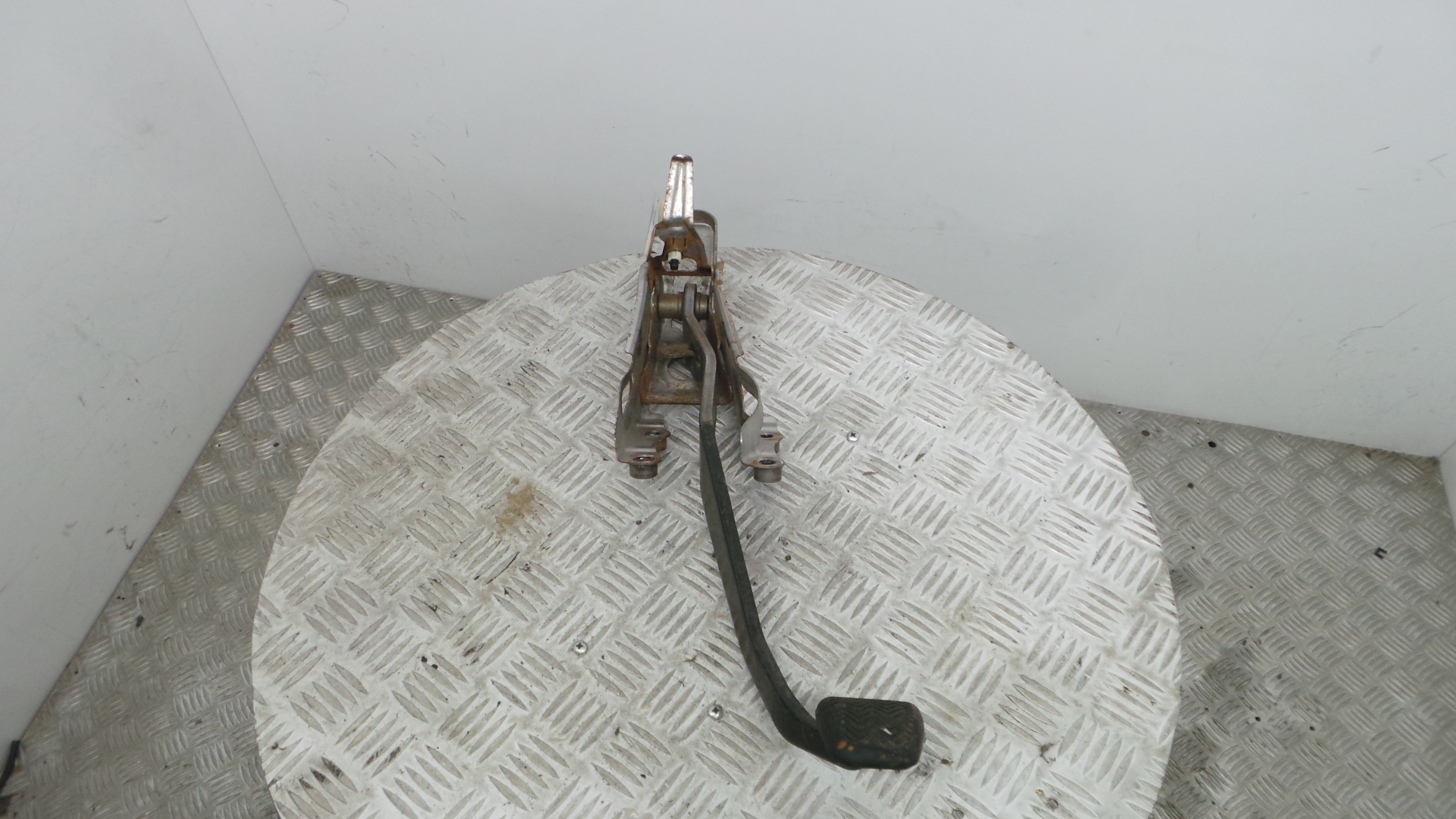 Pedal do Travão  - TOYOTA AURIS (_E15_), COROLLA (_E15_)-33199438