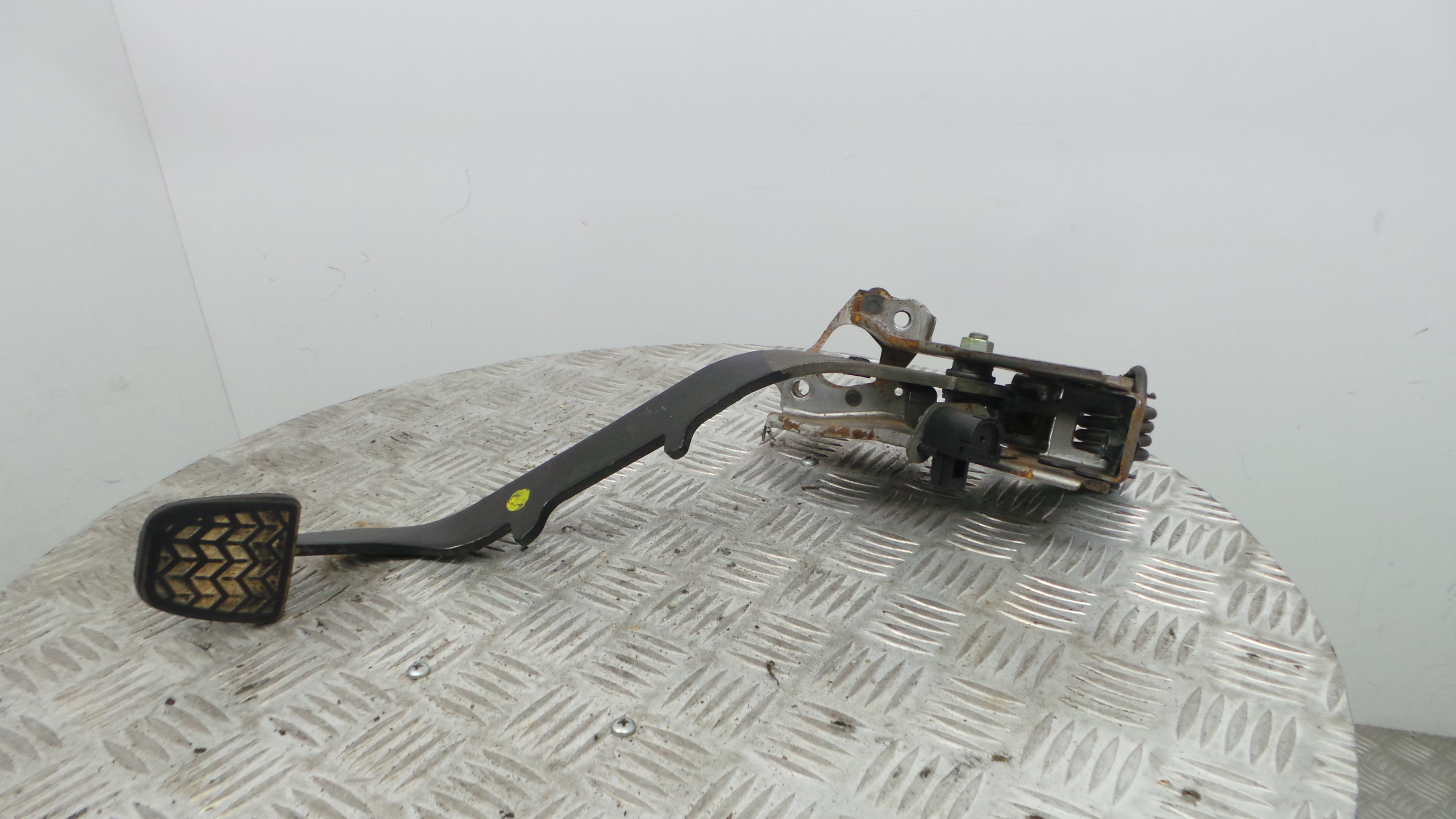 Pedal de Embraiagem  - TOYOTA COROLLA (_E12_), COROLLA / ALLEX (_E12_)-33199452