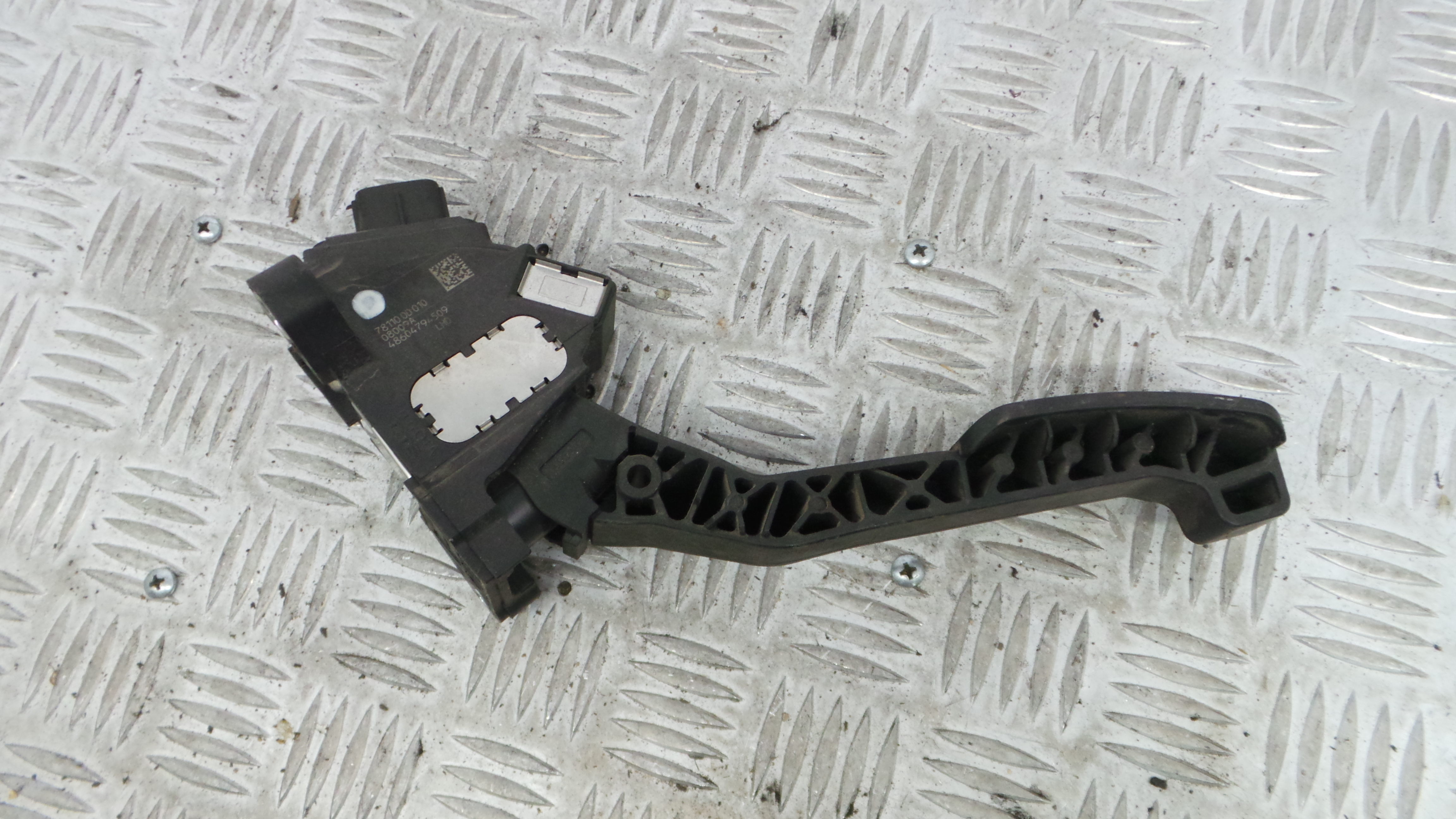 Pedal do Acelerador 78110-0D010 - TOYOTA YARIS (_P9_), YARIS/VITZ (_P9_)-33199565