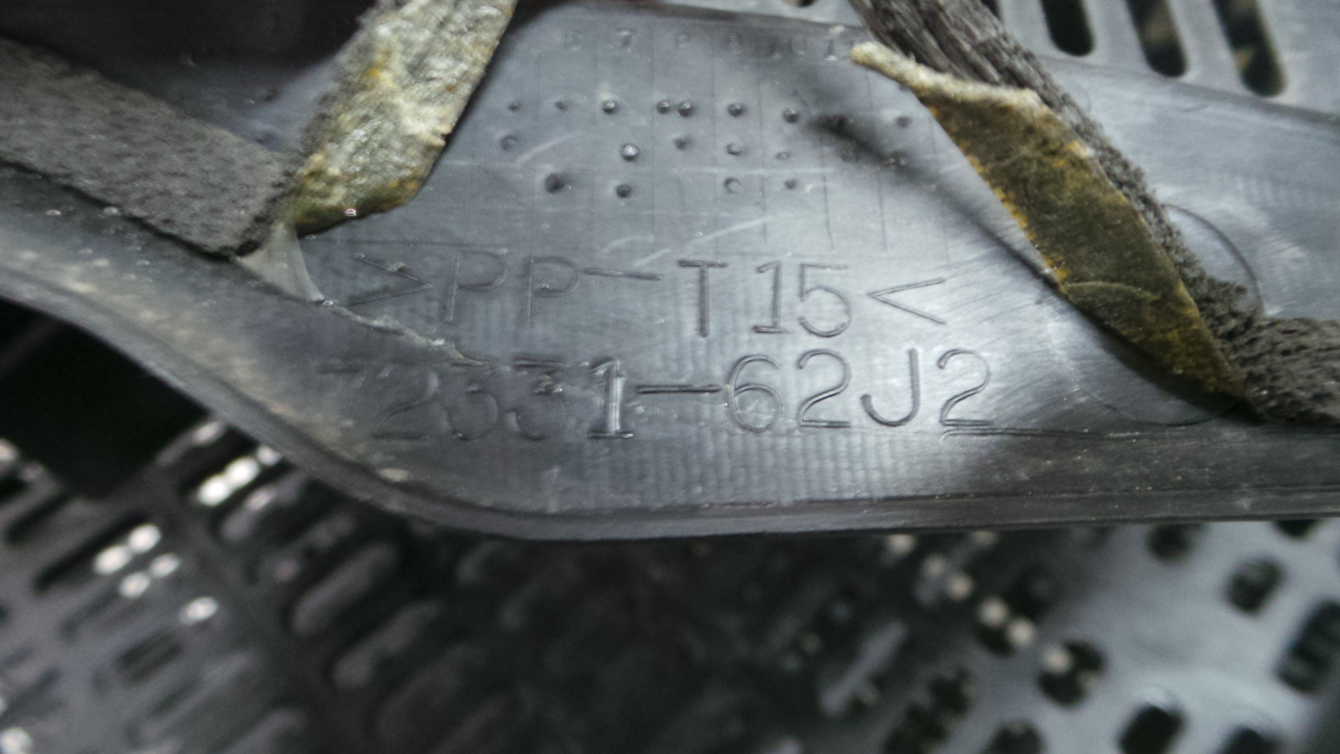 Torpedo 72331-62J2 - SUZUKI SWIFT III (MZ, EZ)-33199672