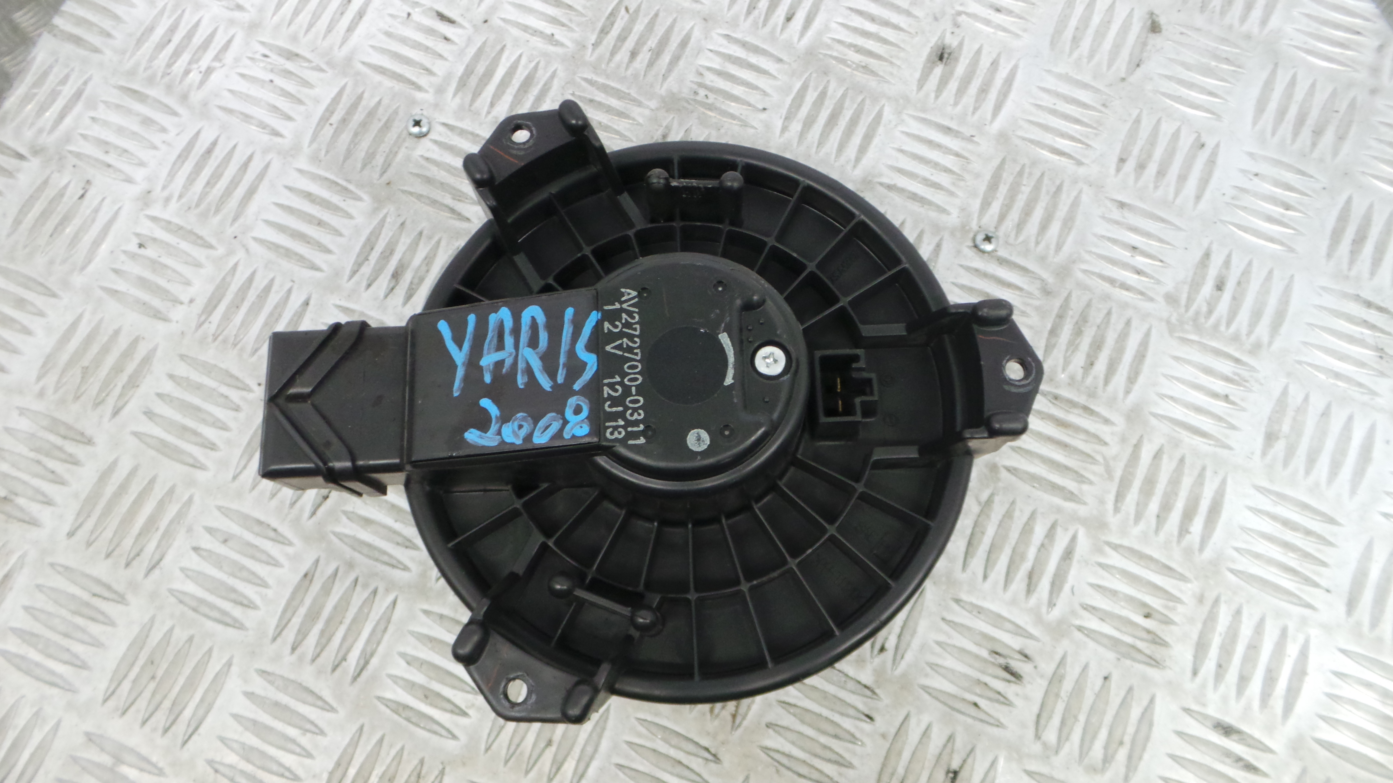 Motor da Chauffage / Motor de Sofagem AV272700-0311 - TOYOTA YARIS (_P9_), YARIS/VITZ (_P9_)-33199680