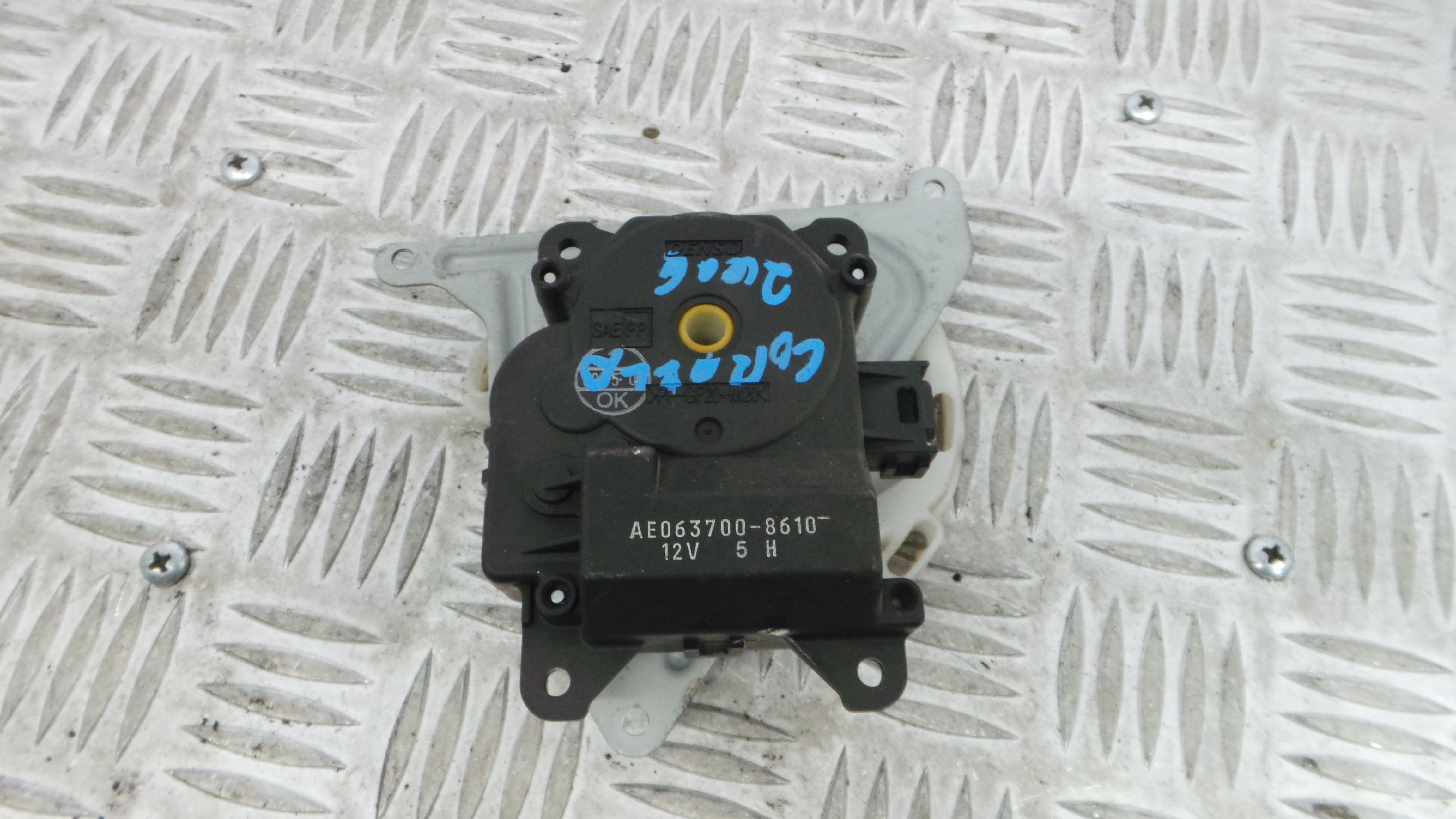 Atuador do Circuito de Ar  AE063700-8610 - TOYOTA COROLLA (_E12_), COROLLA / ALLEX (_E12_)-33199740
