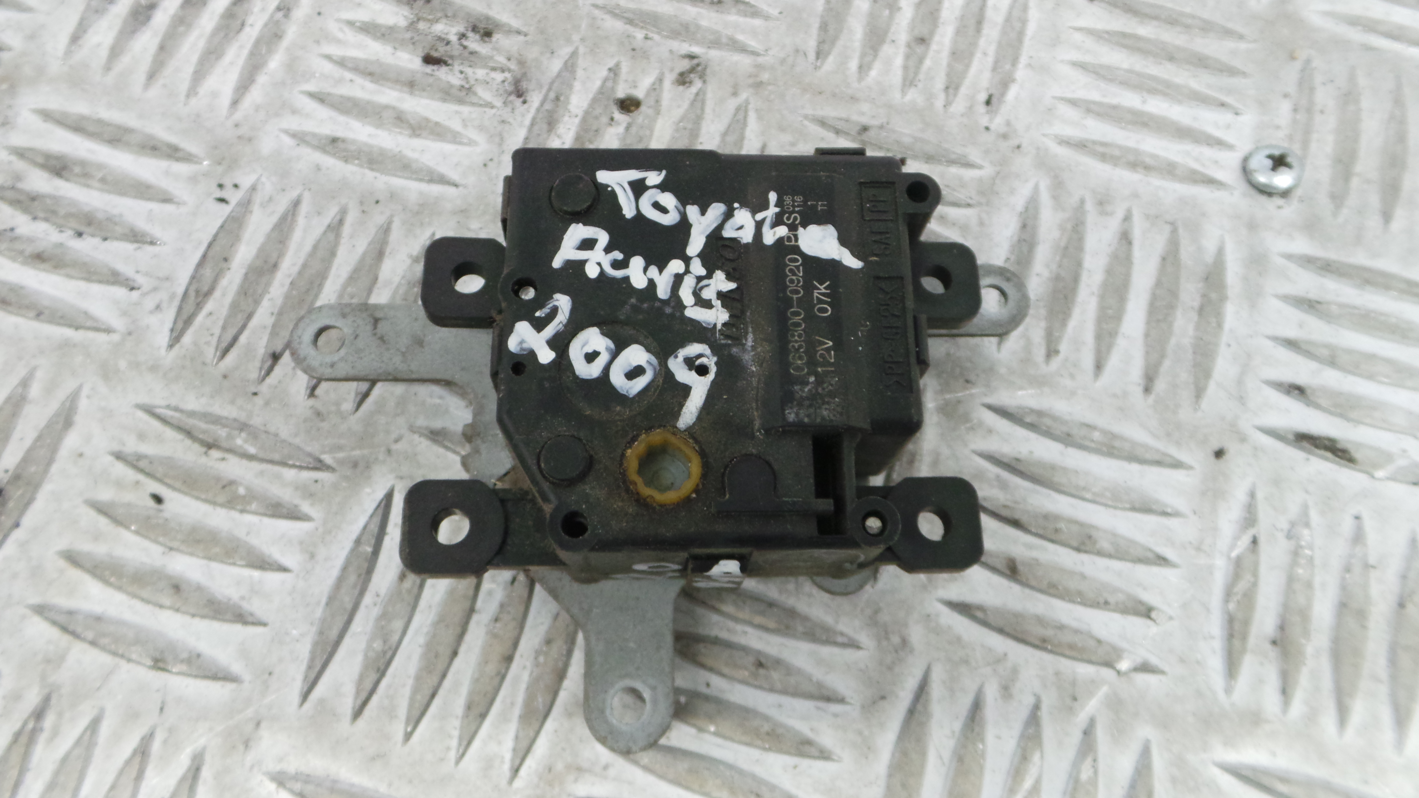 Atuador do Circuito de Ar  063800-0920 - TOYOTA AURIS (_E15_), COROLLA (_E15_)-33199766