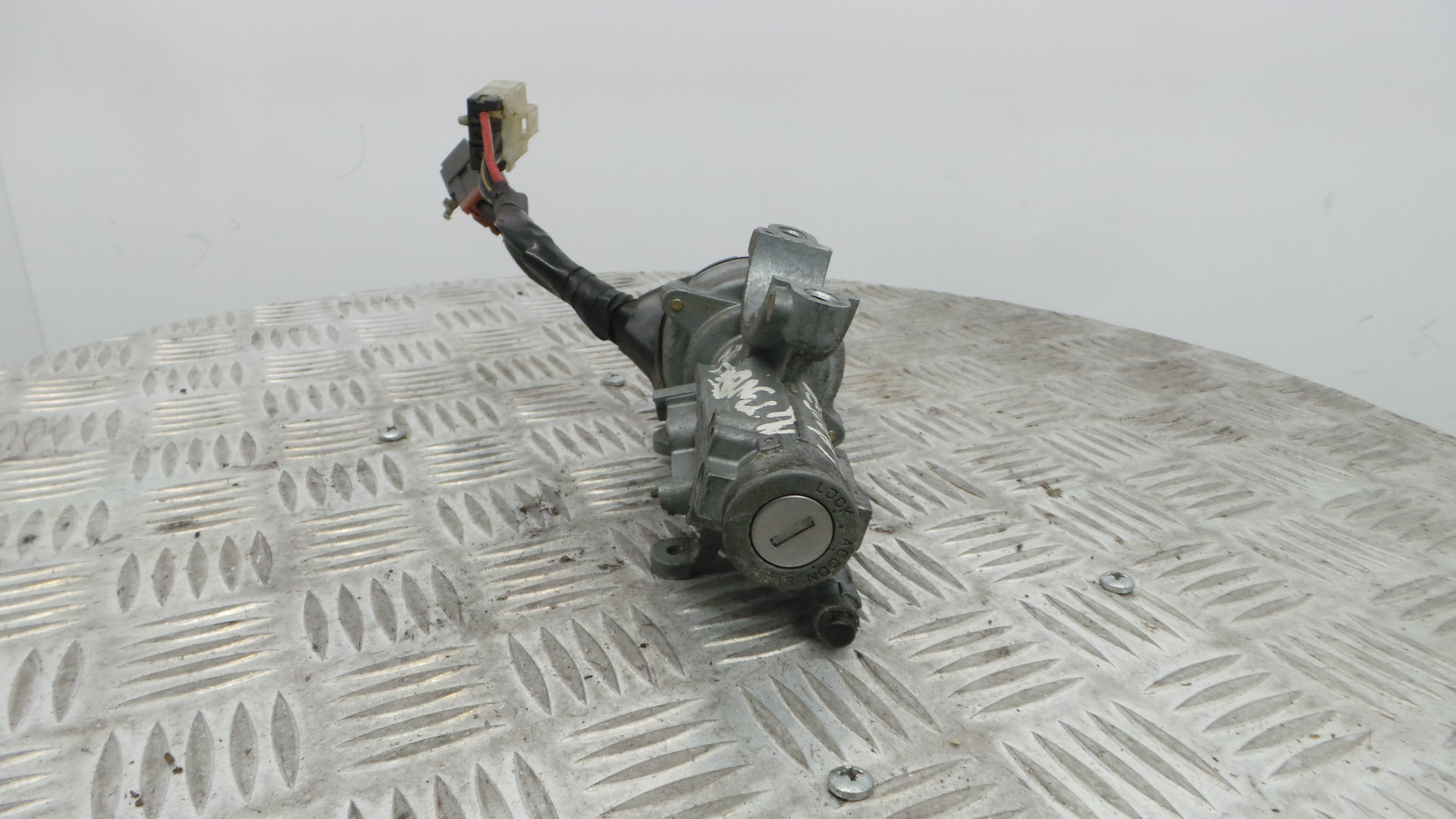 Canhão de ignição 316599 - MITSUBISHI Canter (FE5, FE6) VI-33200494 Canhão de ignição 316599 - MITSUBISHI Canter (FE5, FE6) VI-33200494