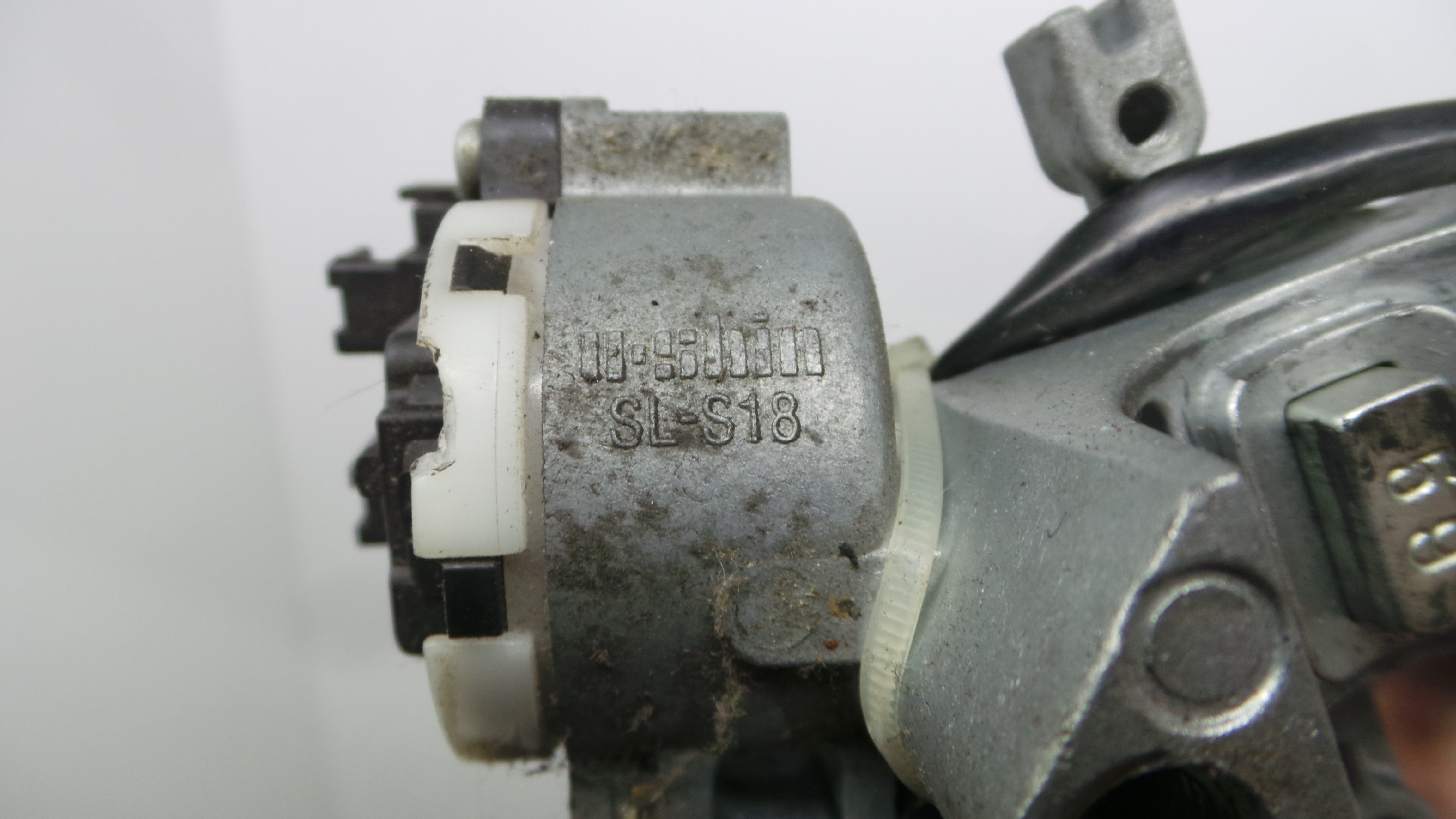 Canhão de ignição SL-S18 - SUZUKI SWIFT III (MZ, EZ)-33200509