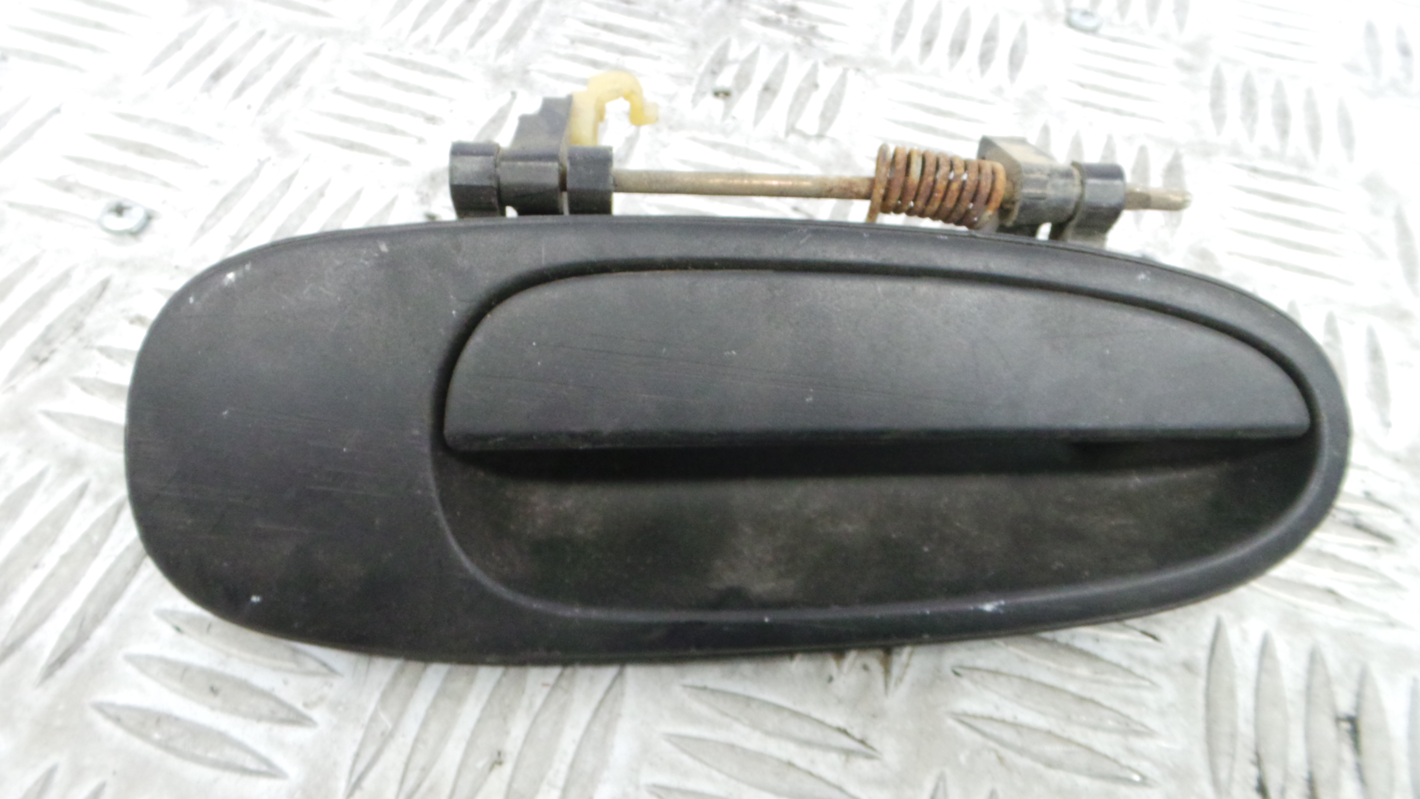 Puxador Exterior Trás Direita   69223-12050 - TOYOTA COROLLA (_E11_)-33200573