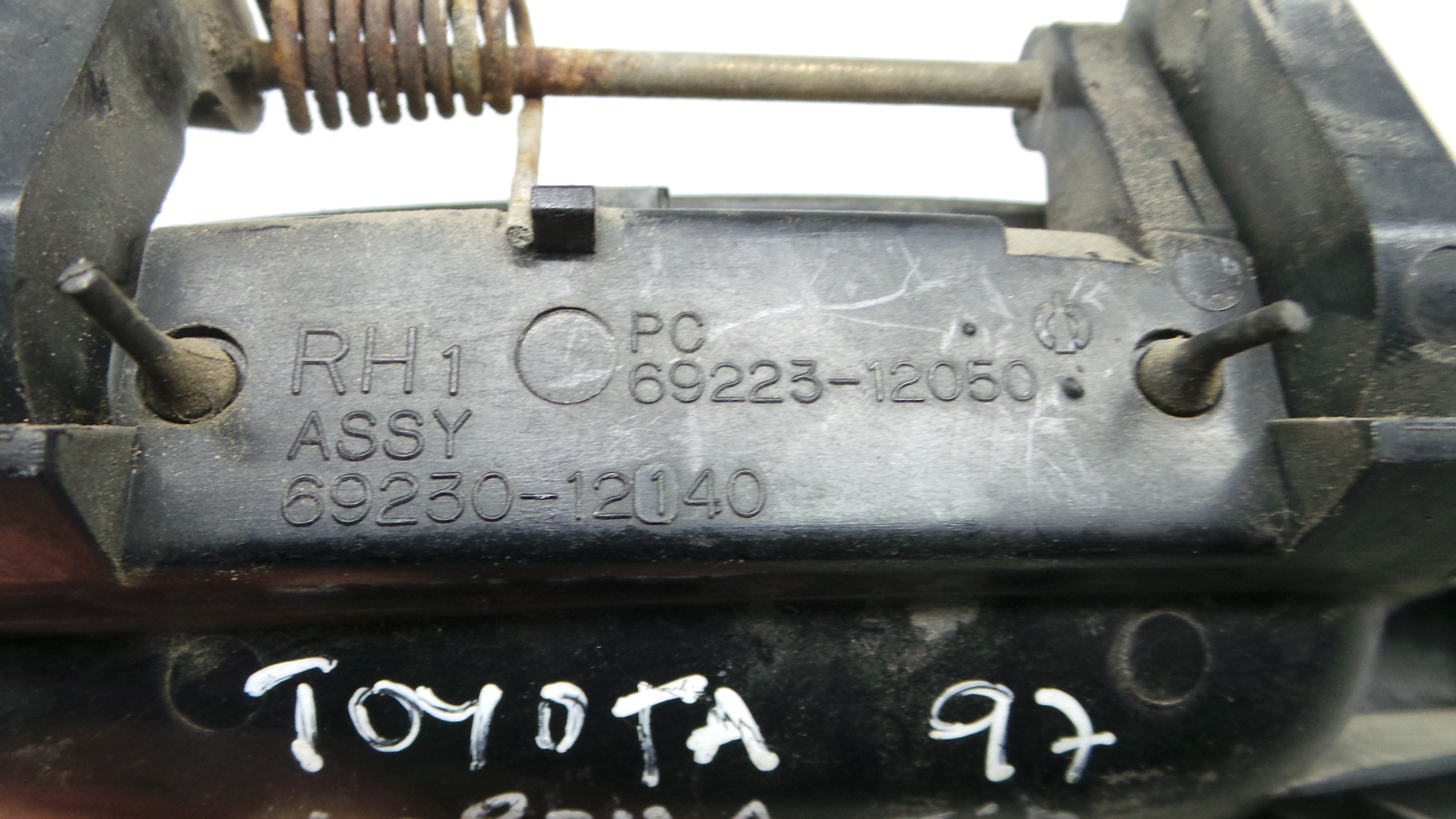 Puxador Exterior Trás Direita 69223-12050 - TOYOTA COROLLA (_E11_)-33200573