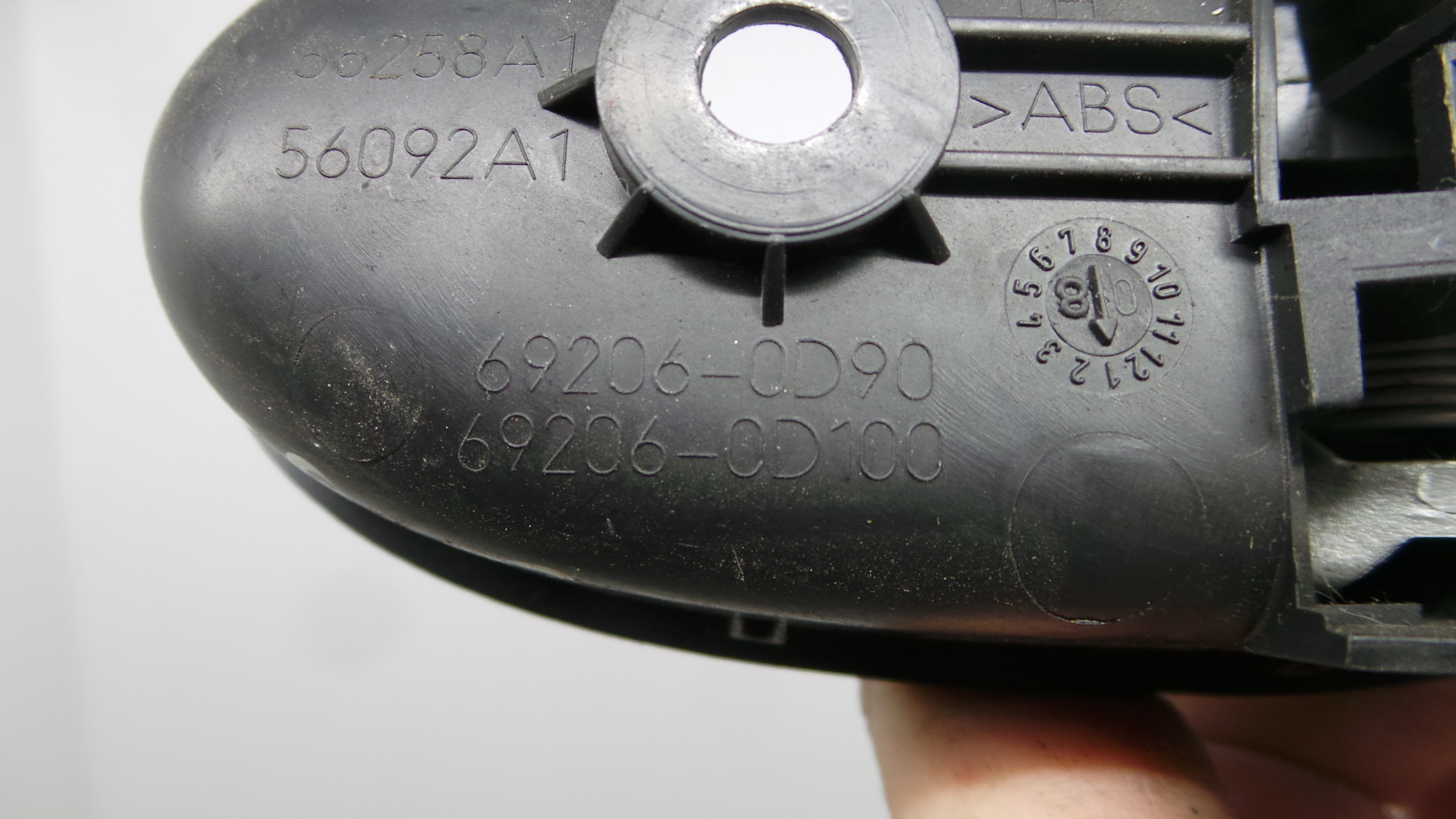 Puxador Interior Frente Esquerdo 69206-0D090 - TOYOTA YARIS (_P9_), YARIS/VITZ (_P9_)-33200607