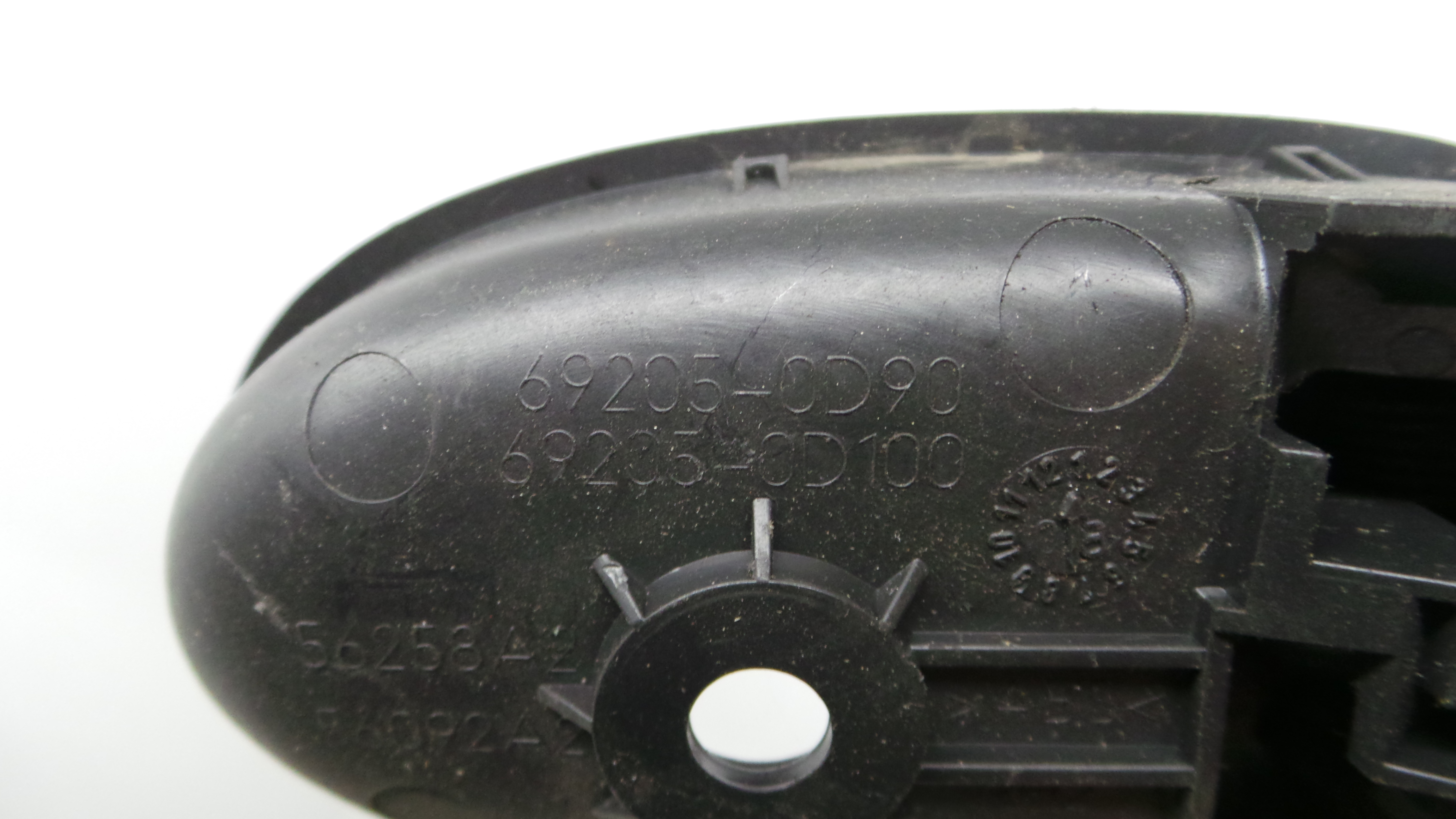 Puxador Interior Frente Direita 69205-0D90 - TOYOTA YARIS (_P9_), YARIS/VITZ (_P9_)-33200620