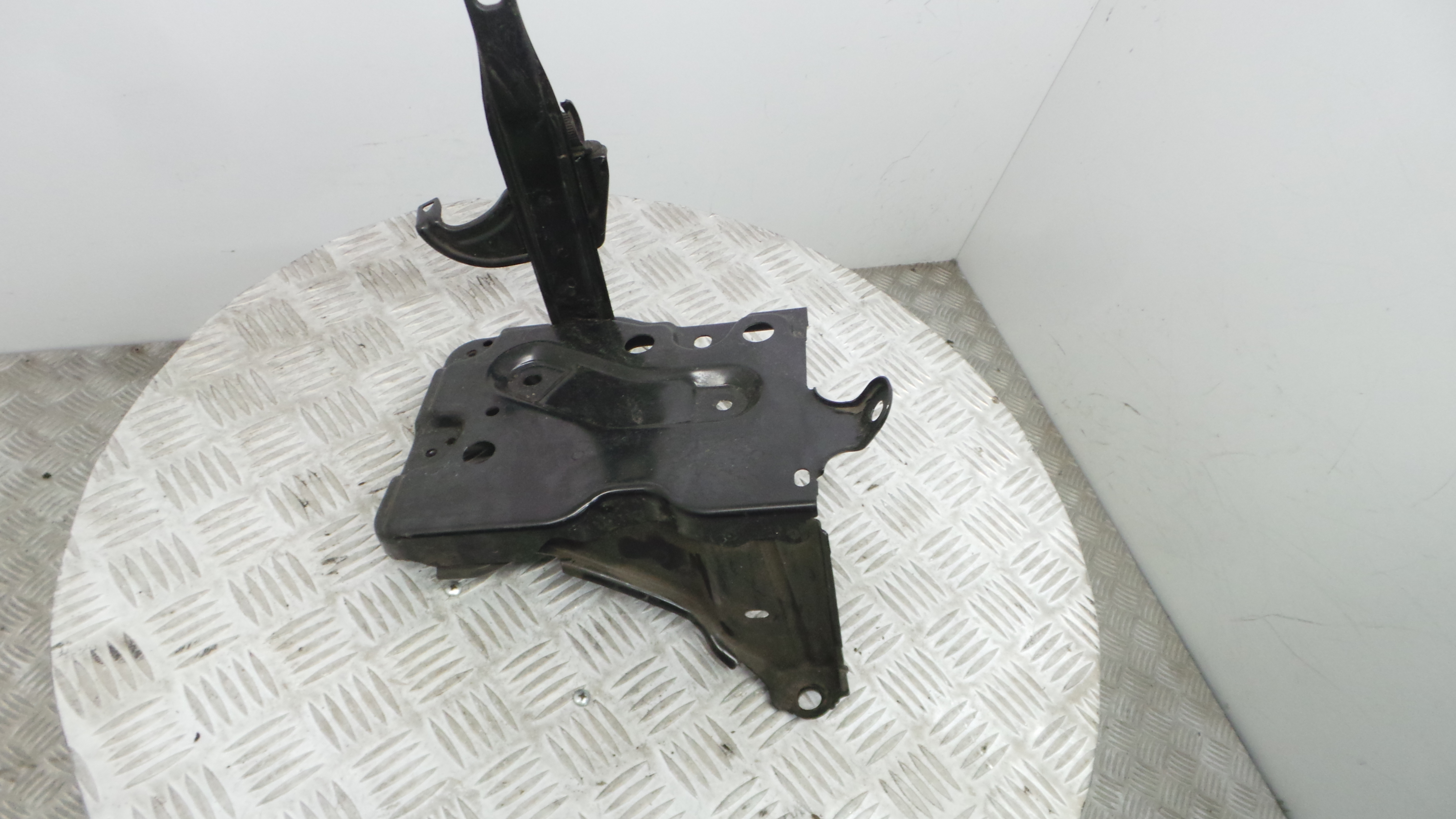 Base da Bateria - TOYOTA YARIS (_P9_), YARIS/VITZ (_P9_)-33201224