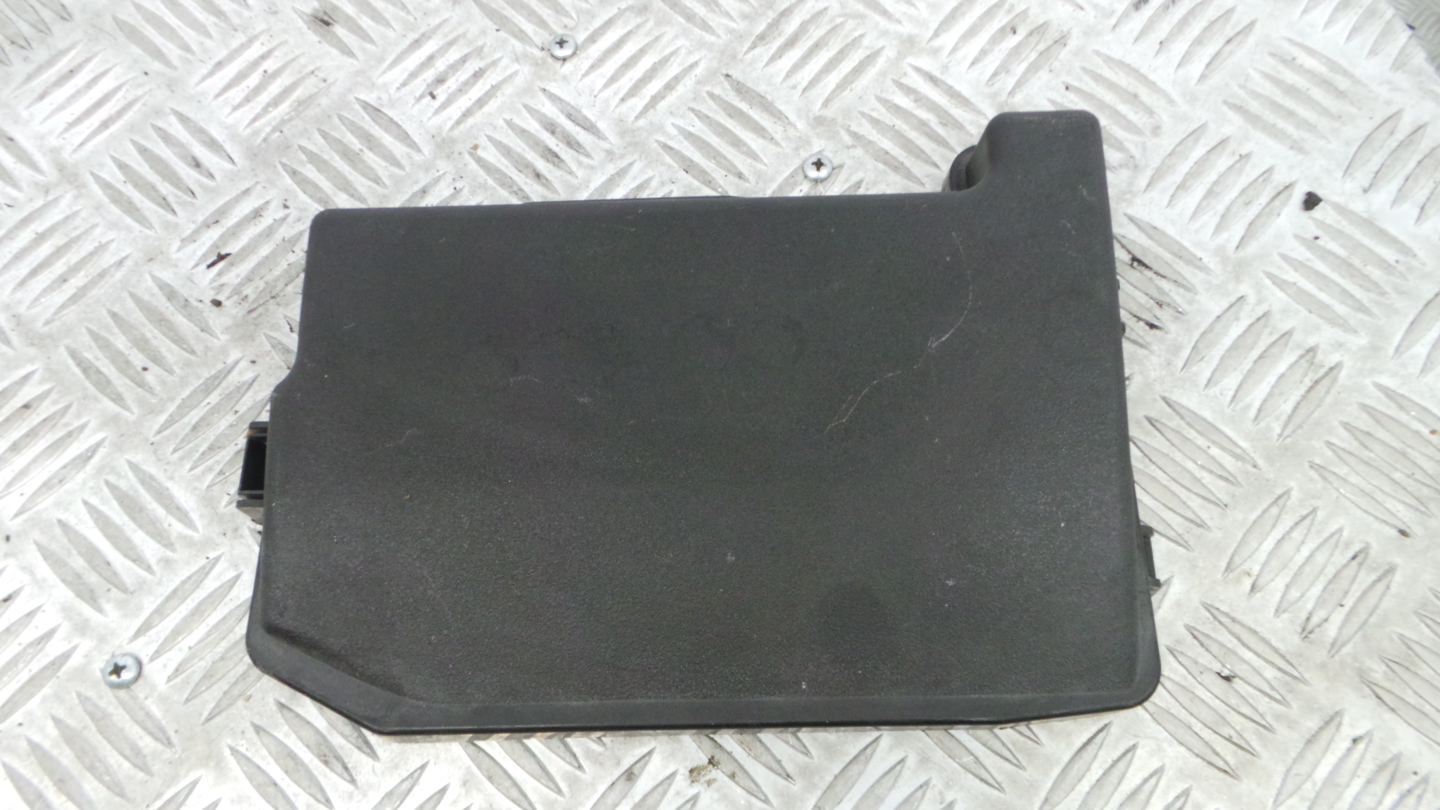 Tampa da Caixa dos Fusíveis 82662-12680 - TOYOTA AURIS (_E15_), COROLLA (_E15_)-33201286