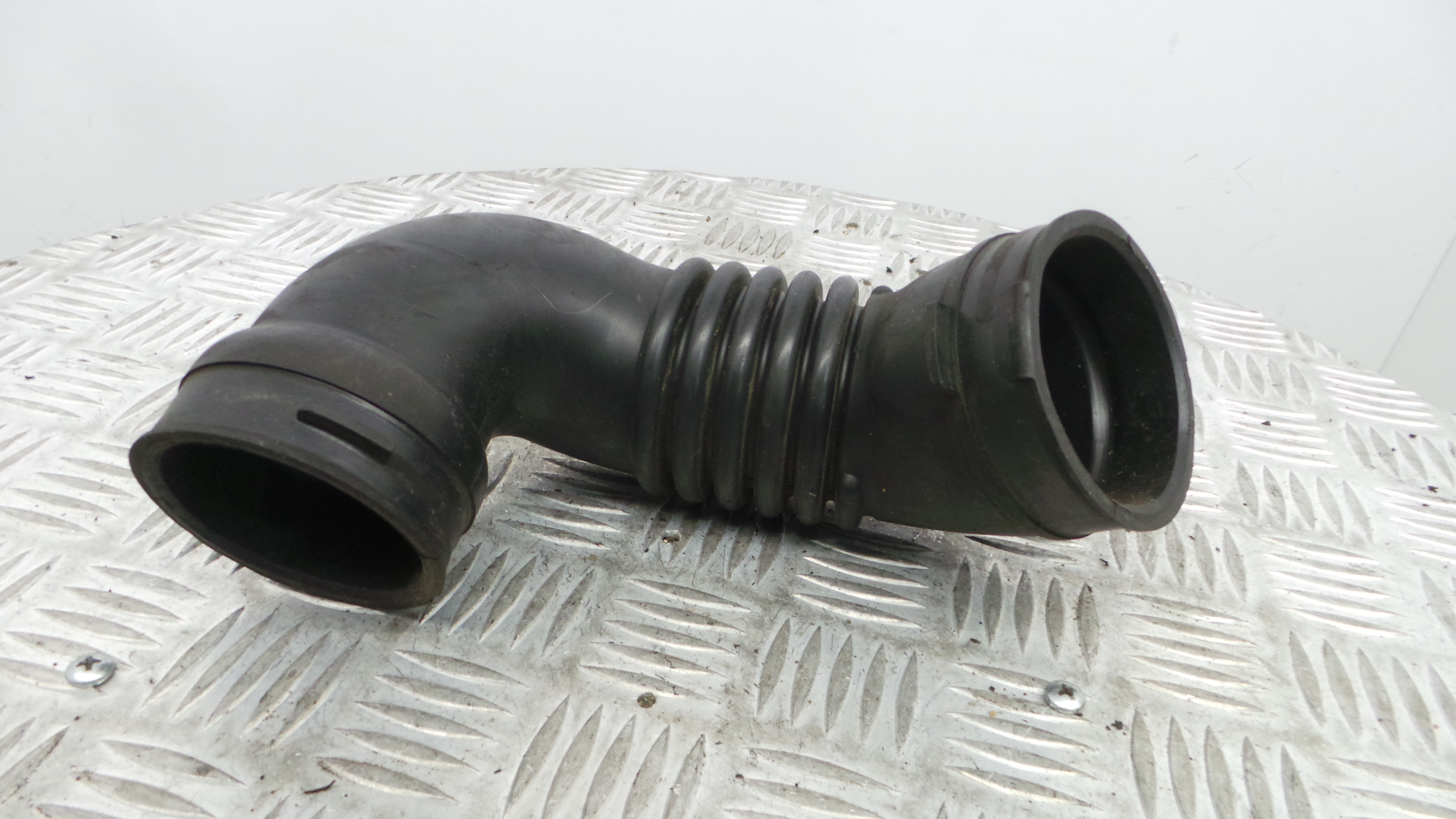 Tubo Intercooler RF7N13221 - MAZDA 5 (CR)-33201376