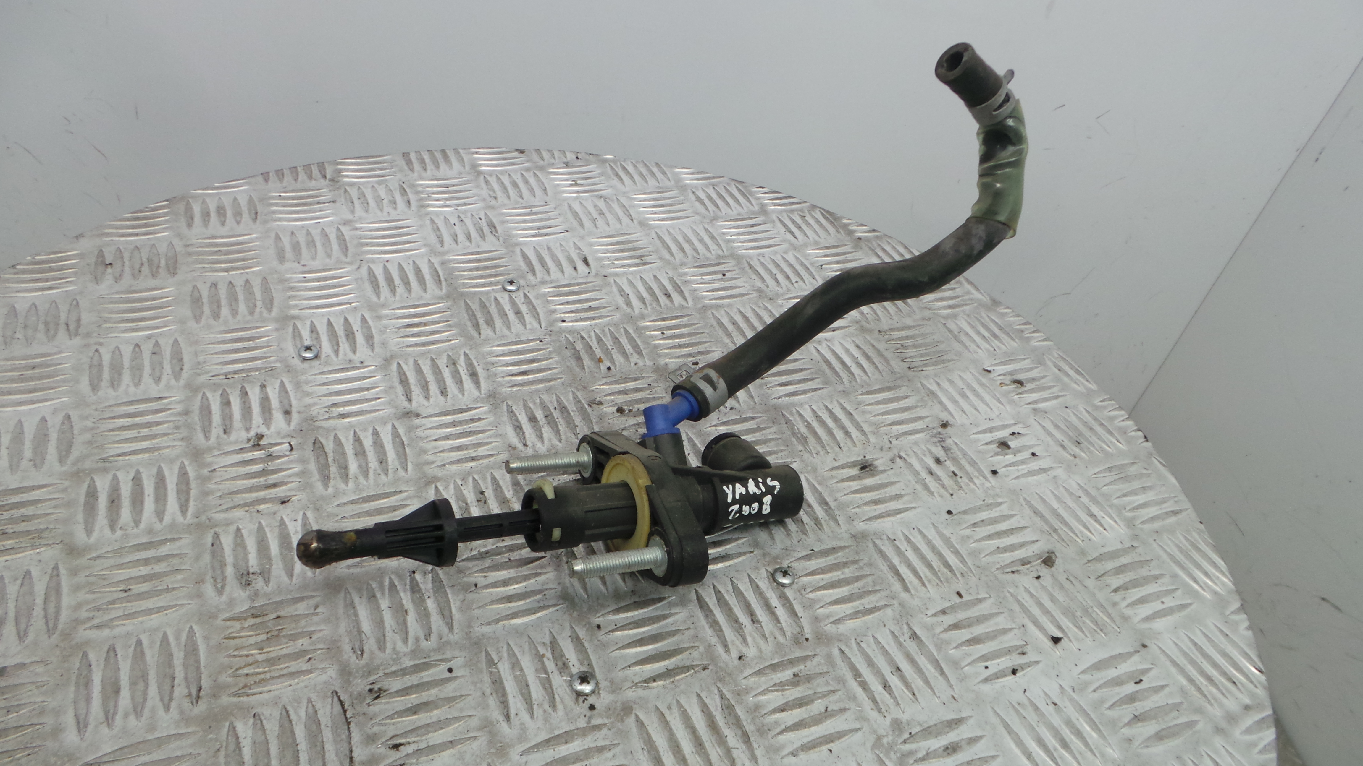 Cilindro Receptor De Embraiagem 31420-0D120 - TOYOTA YARIS (_P9_), YARIS/VITZ (_P9_)-33201393 Cilindro Receptor De Embraiagem 31420-0D120 - TOYOTA YARIS (_P9_), YARIS/VITZ (_P9_)-33201393