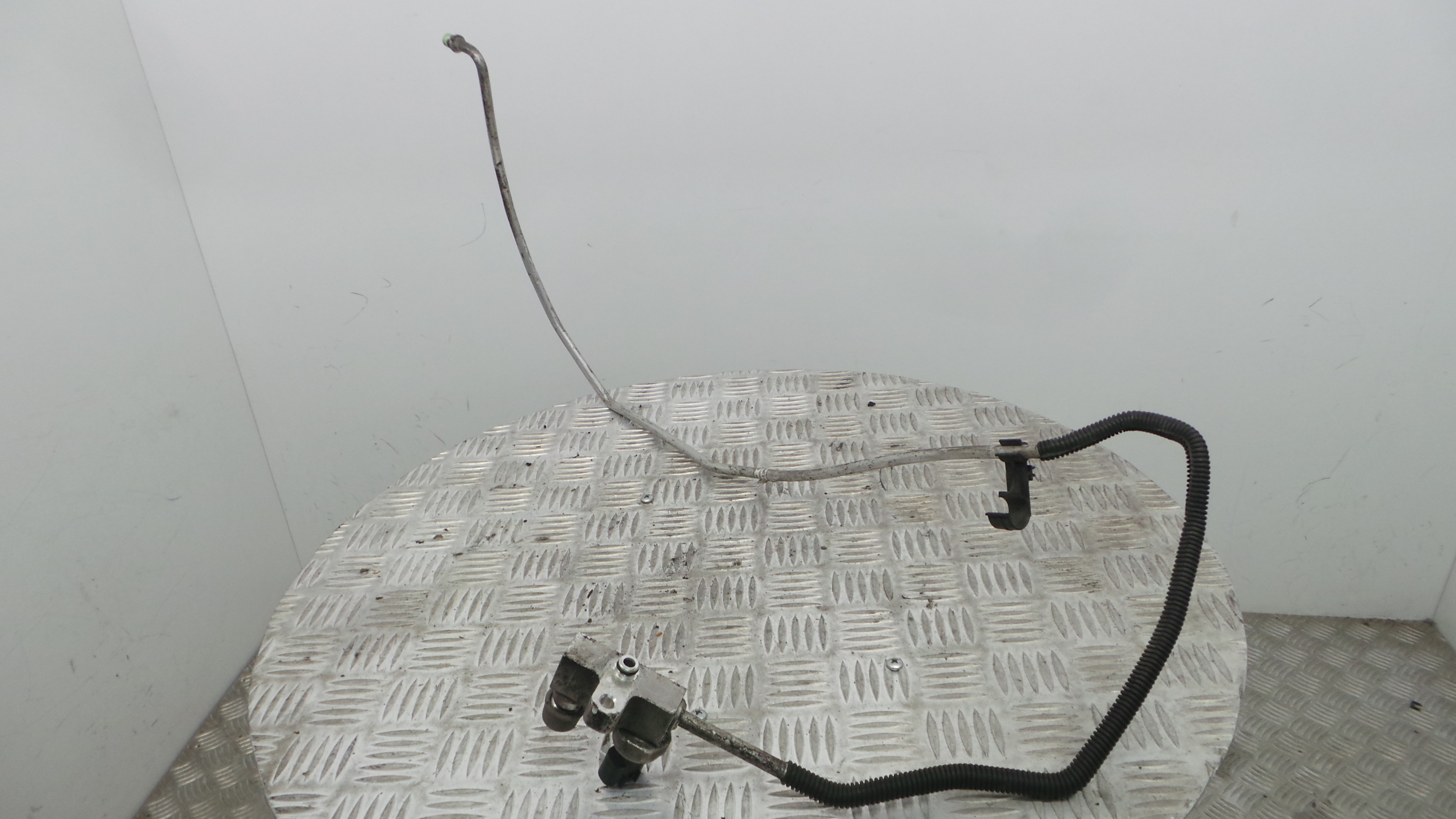 Tubo Ar Condicionado 88706-0D200 - TOYOTA YARIS (_P13_), YARIS/VITZ (_P13_)-33201448