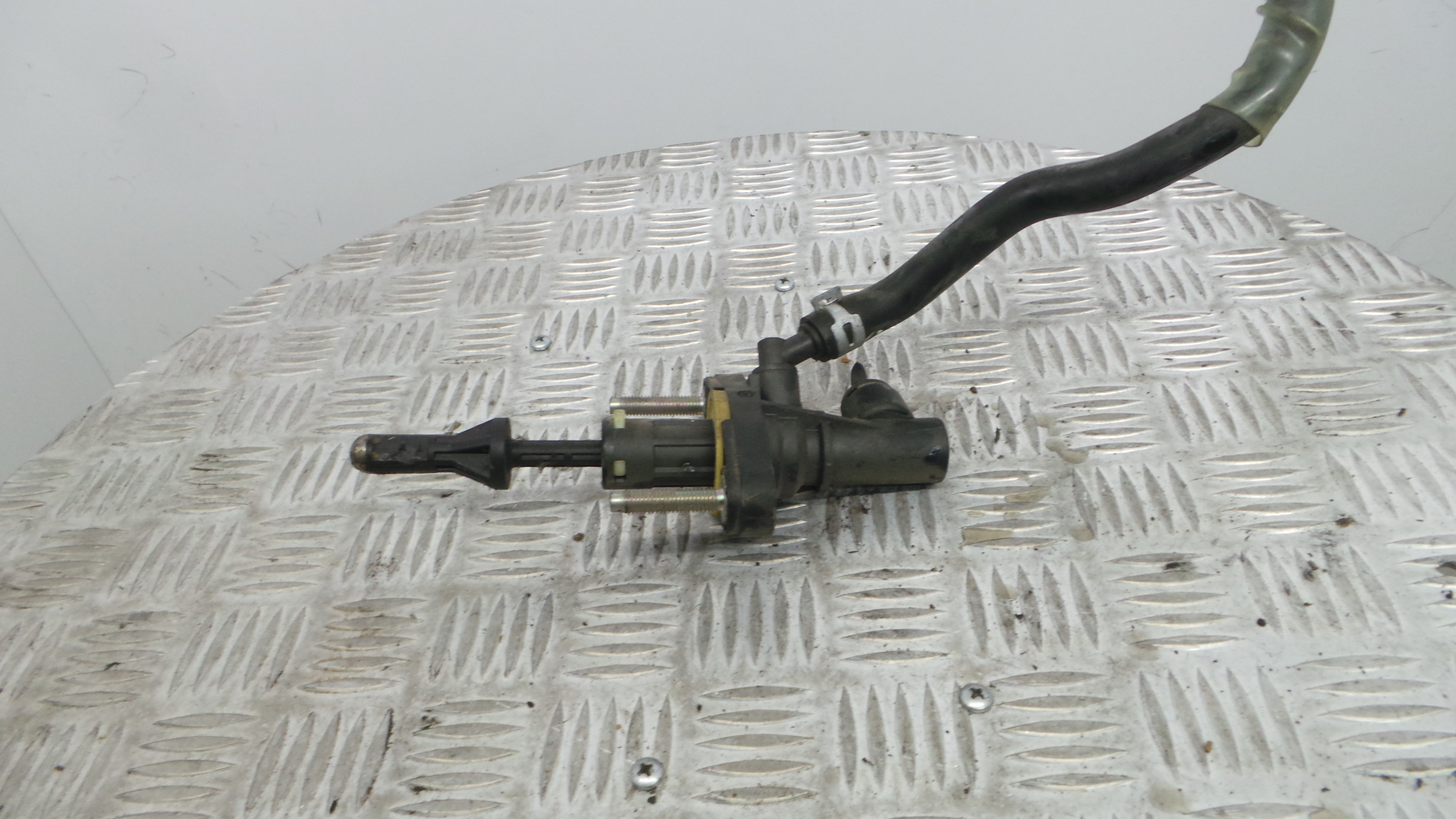 Cilindro Receptor De Embraiagem 31420-0D160 - TOYOTA YARIS (_P13_), YARIS/VITZ (_P13_)-33201452