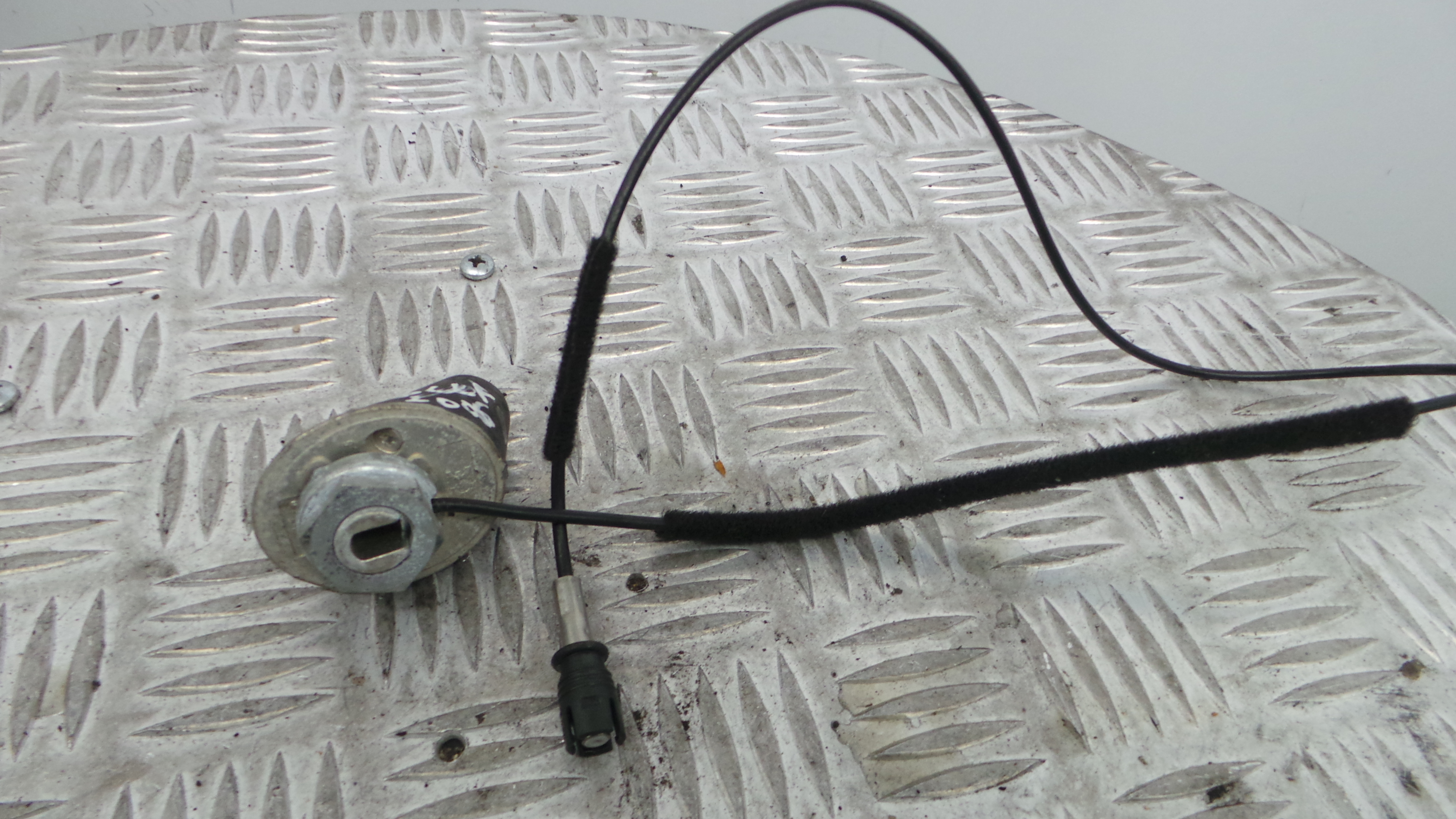 Antena - TOYOTA COROLLA (_E12_), COROLLA / ALLEX (_E12_)-33201535