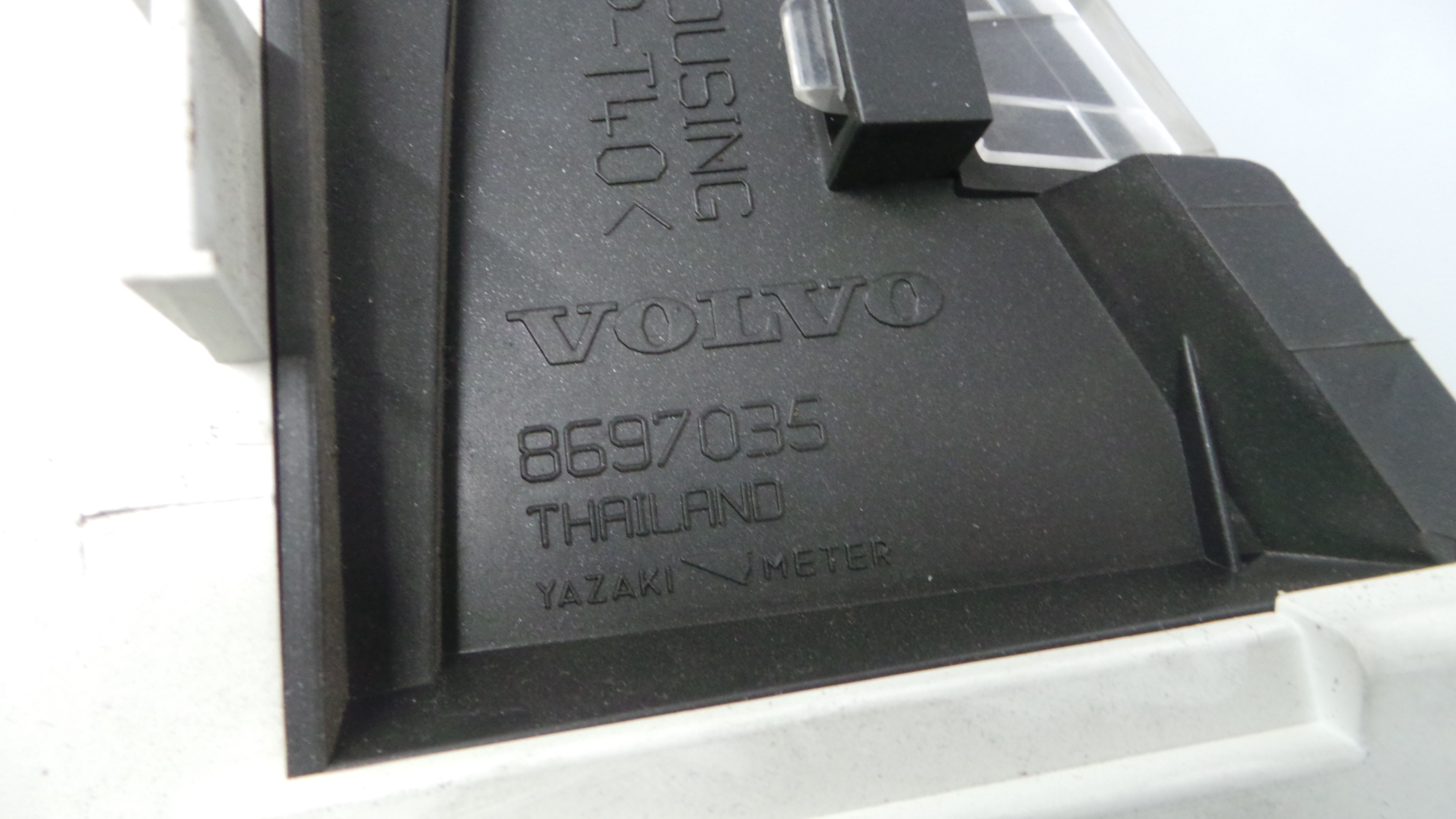 Quadrante 69594-880T - VOLVO C30 (533)-33201562