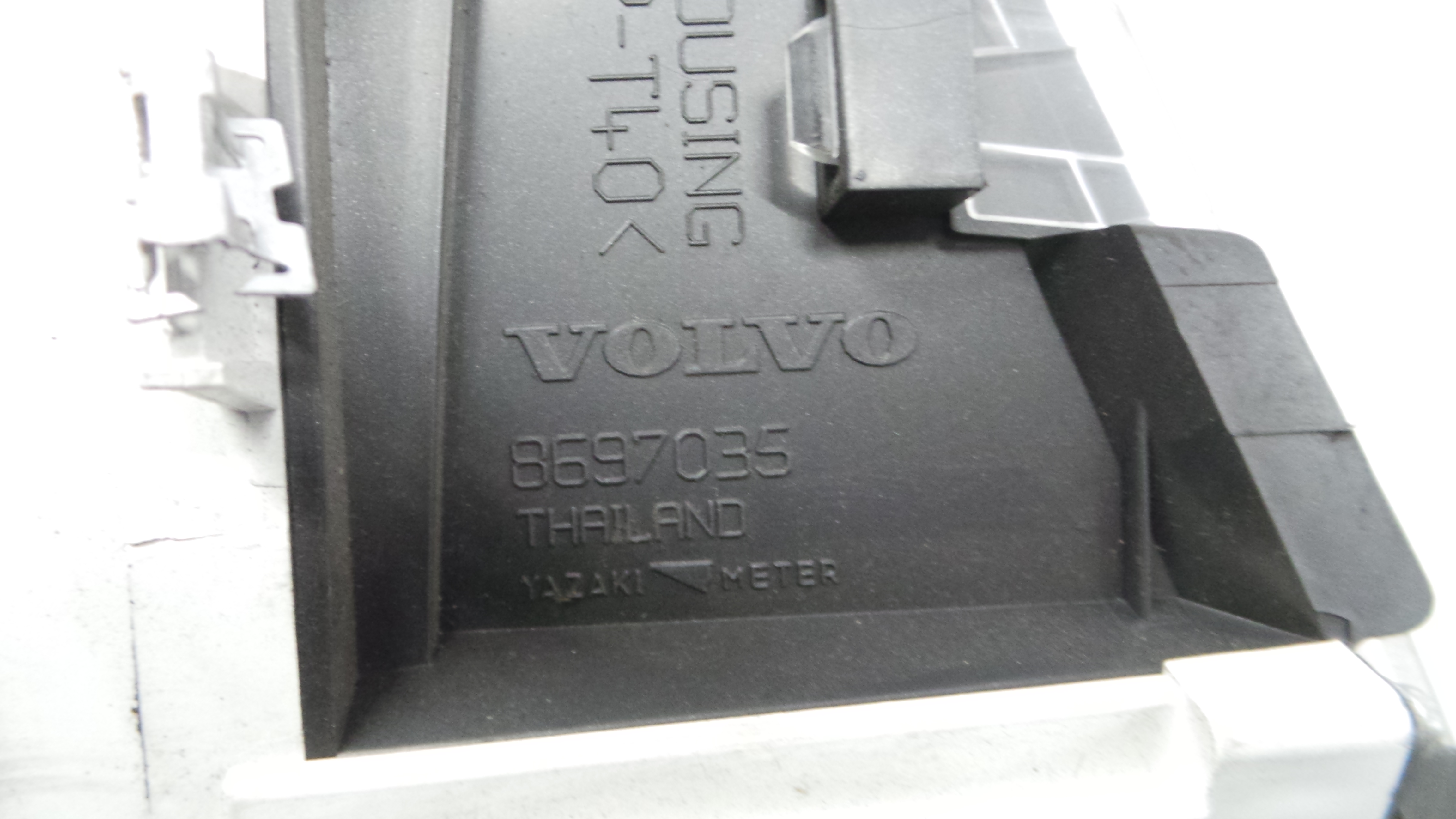 Quadrante 69294-980T - VOLVO V50 (545)-33201568