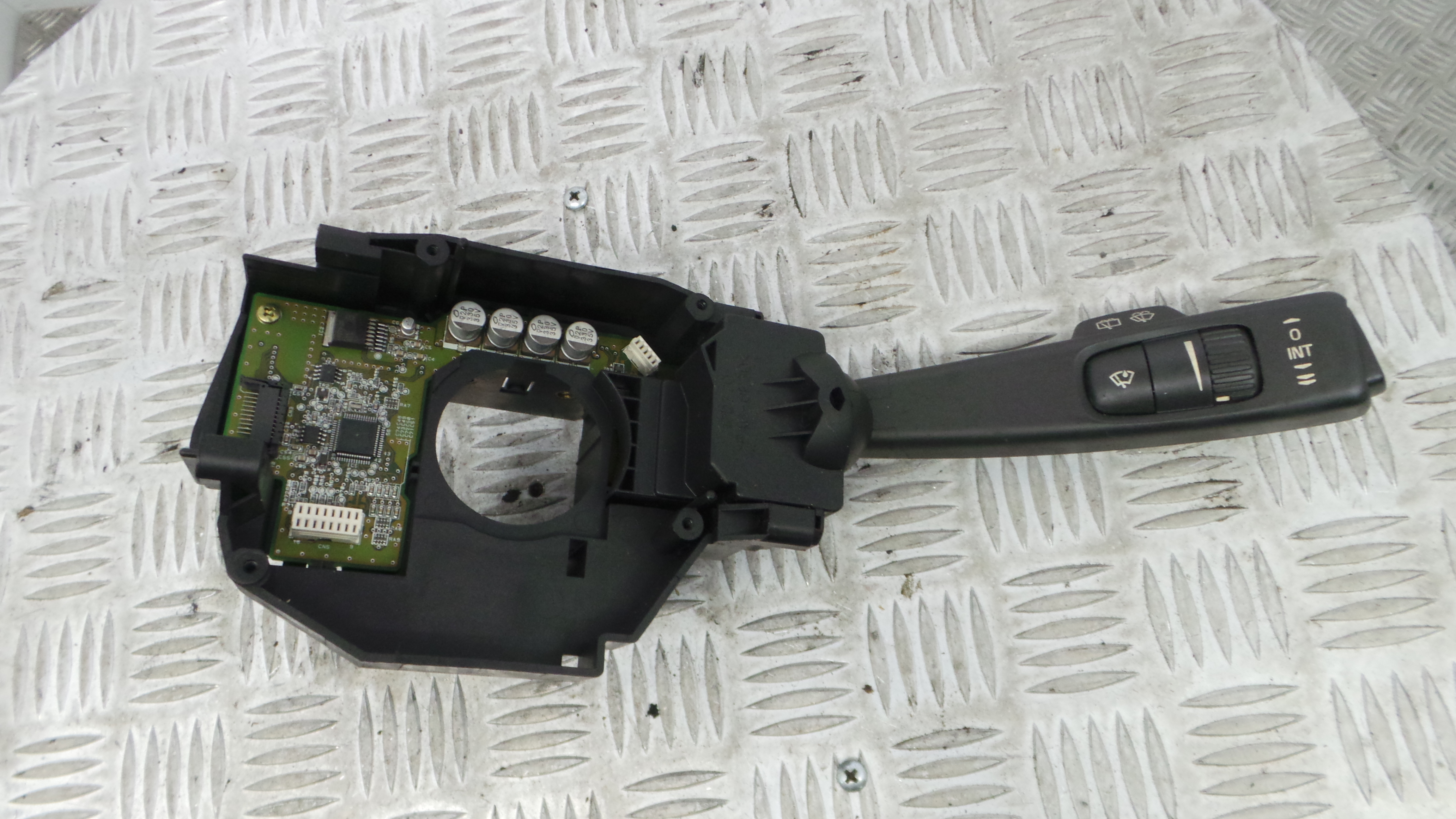 Comando de Limpa Para Brisas 17D770 - VOLVO V50 (545)-33201804