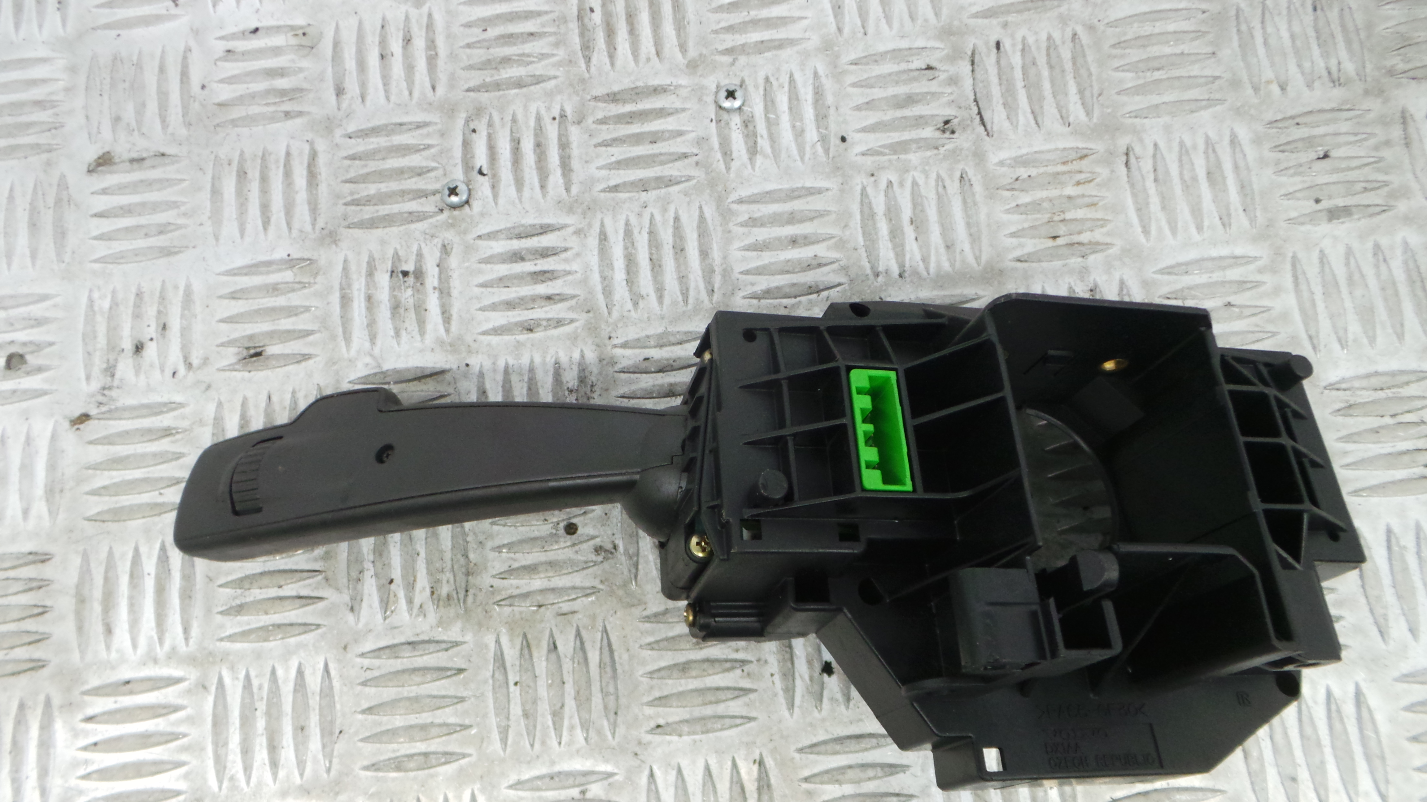 Comando de Limpa Para Brisas 17D770 - VOLVO V50 (545)-33201804