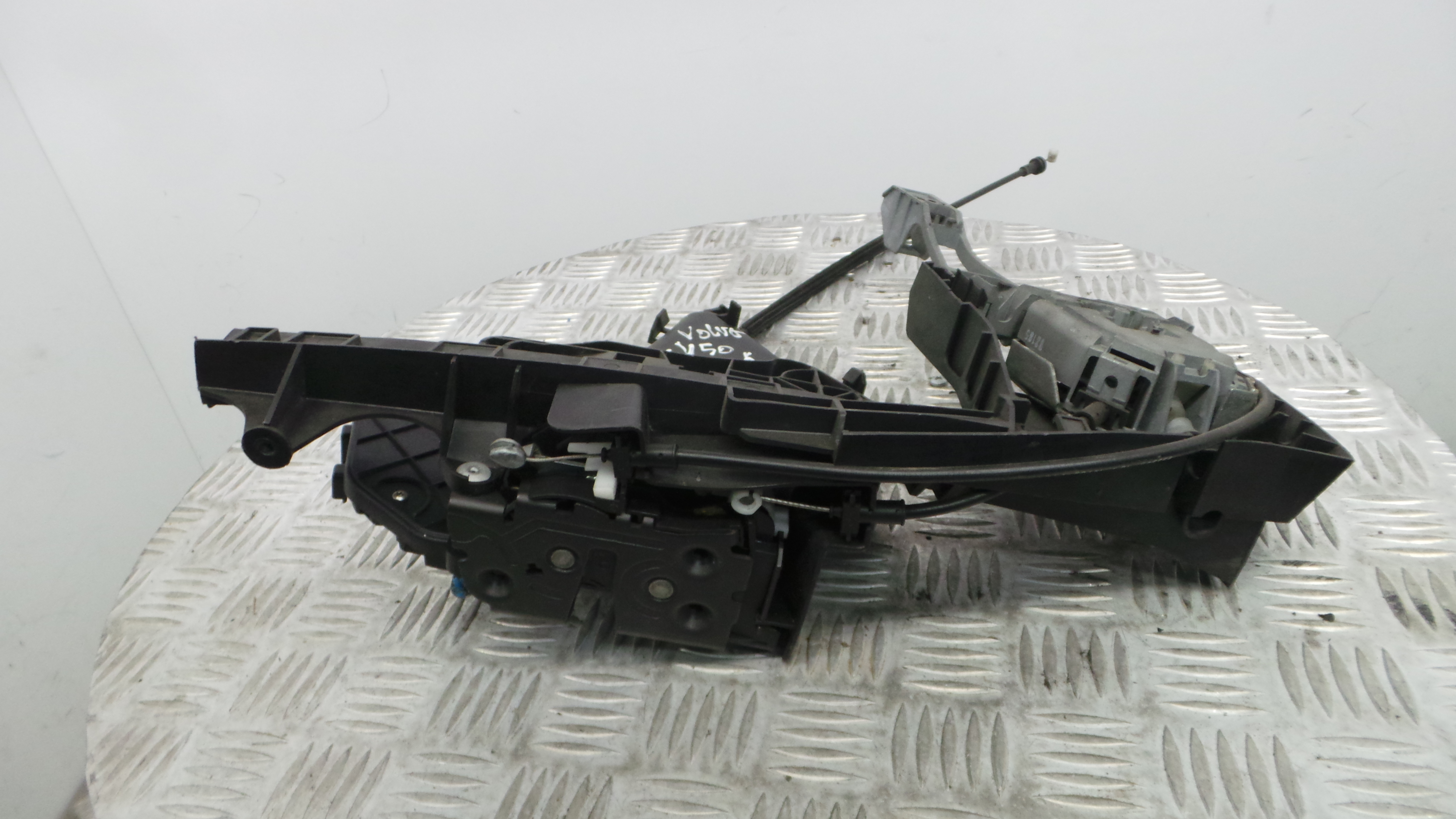 Fecho da Porta Frente Esq 240035500 - VOLVO V50 (545)-33201841