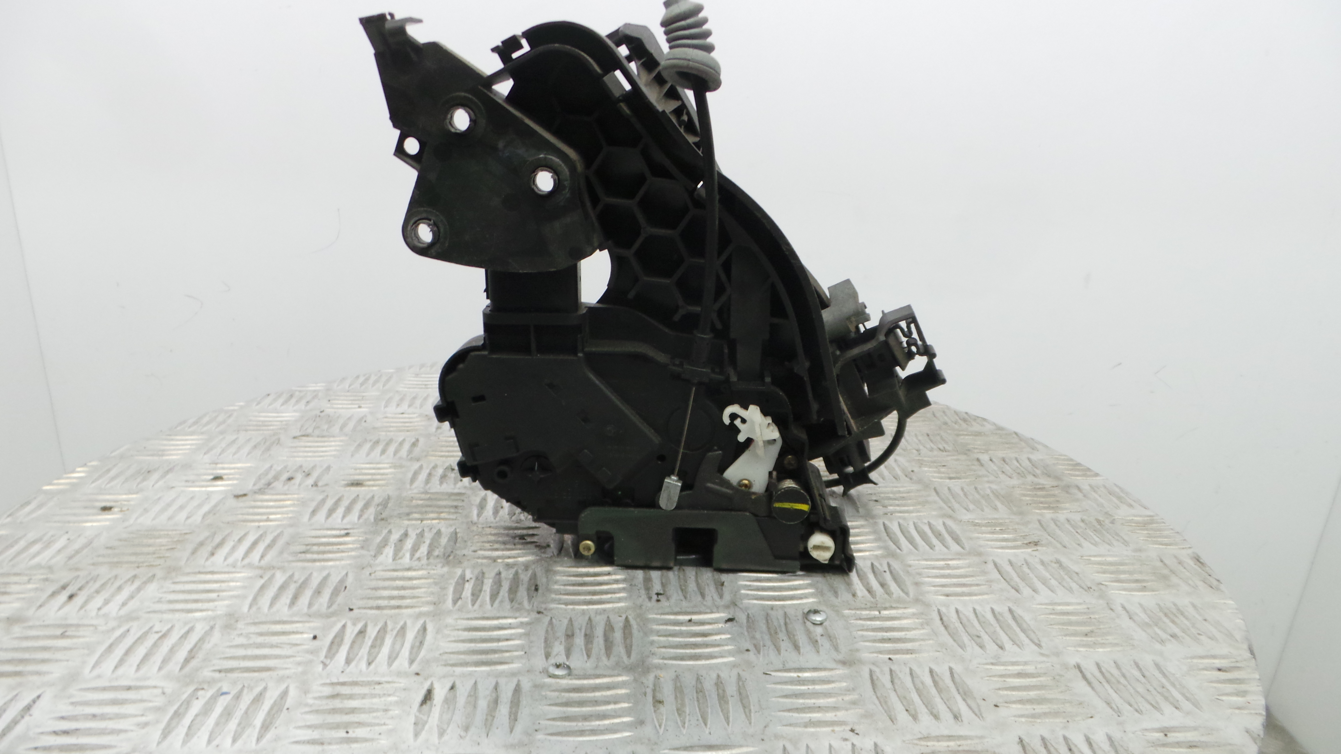 Fecho da Porta Trás Dto 240015103 - VOLVO V50 (545)-33201921