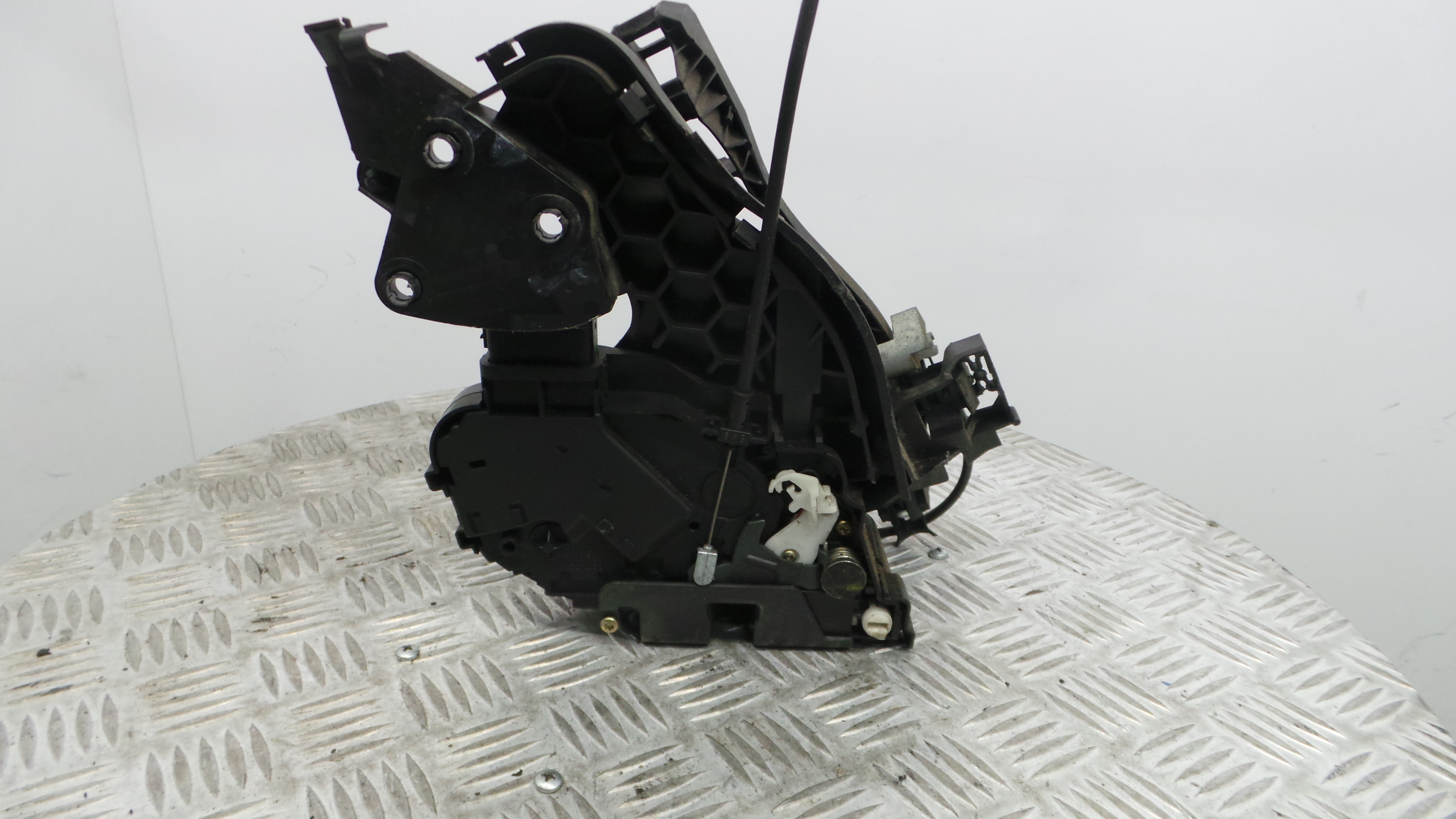 Fecho da Porta Trás Dto 240007508 - VOLVO V50 (545)-33201926