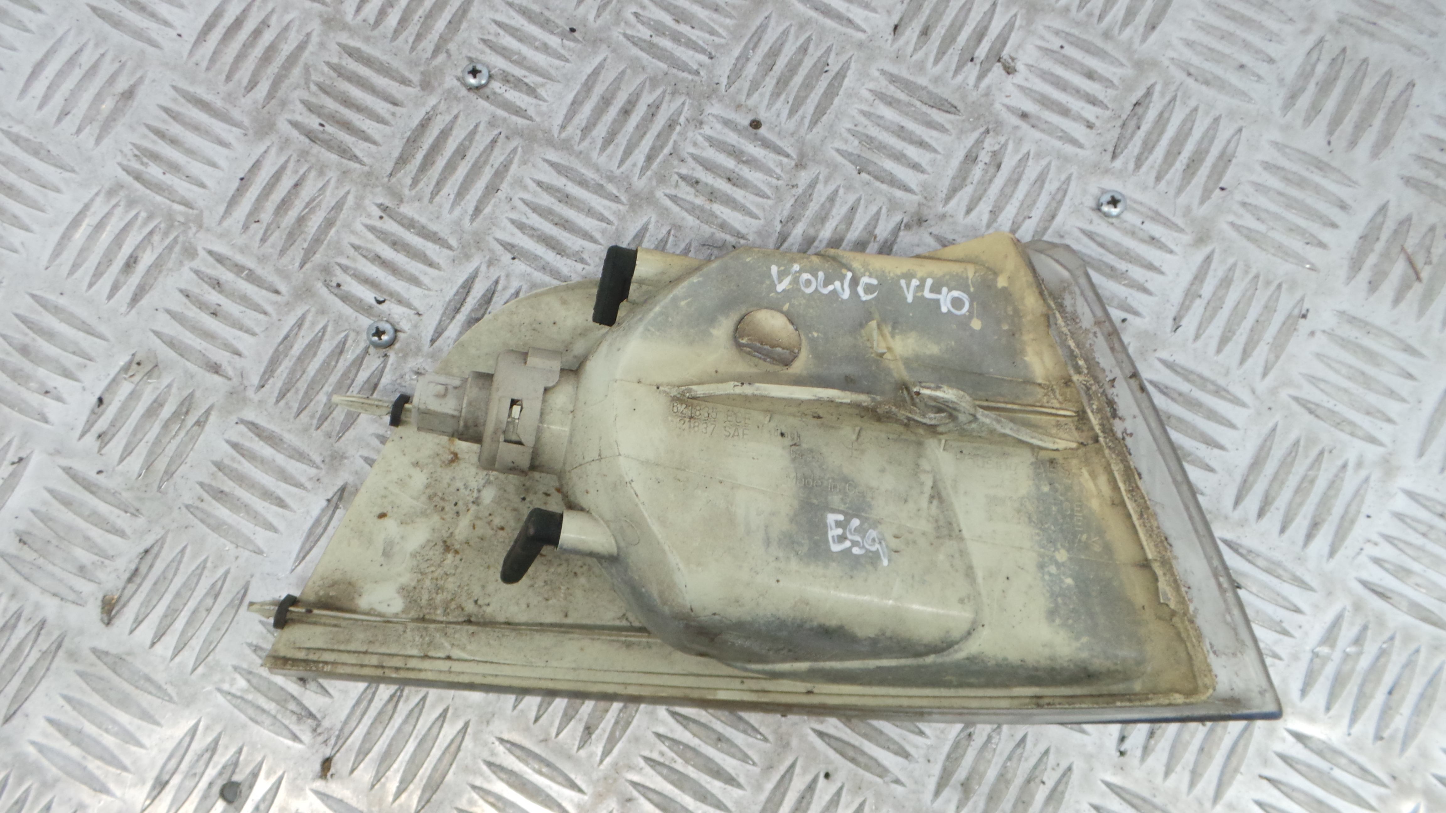 Farolim de Pisca Frente Esq 621835 - VOLVO V40 Combi (645)-33201931