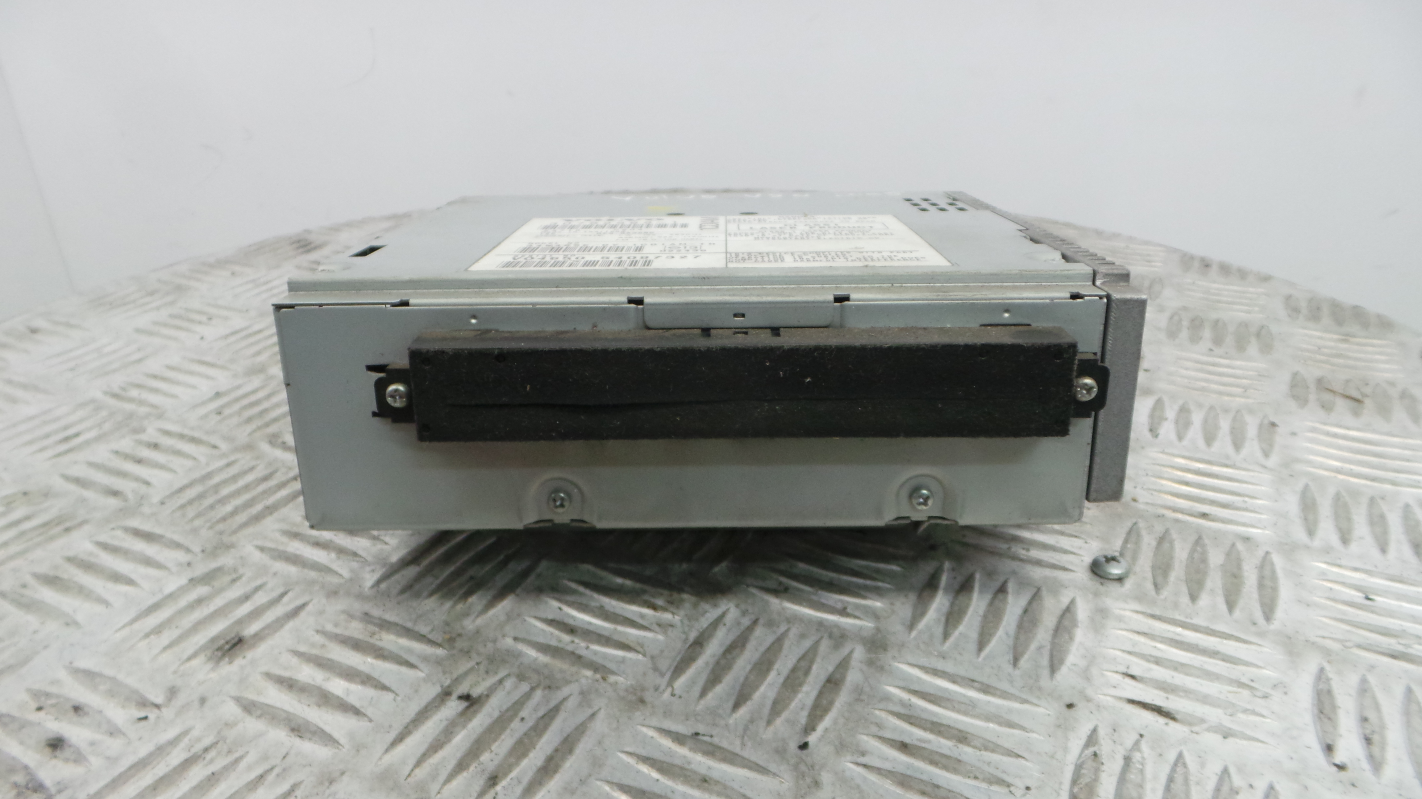 Auto-rádios 30752569-1 - VOLVO V50 (545)-33201940