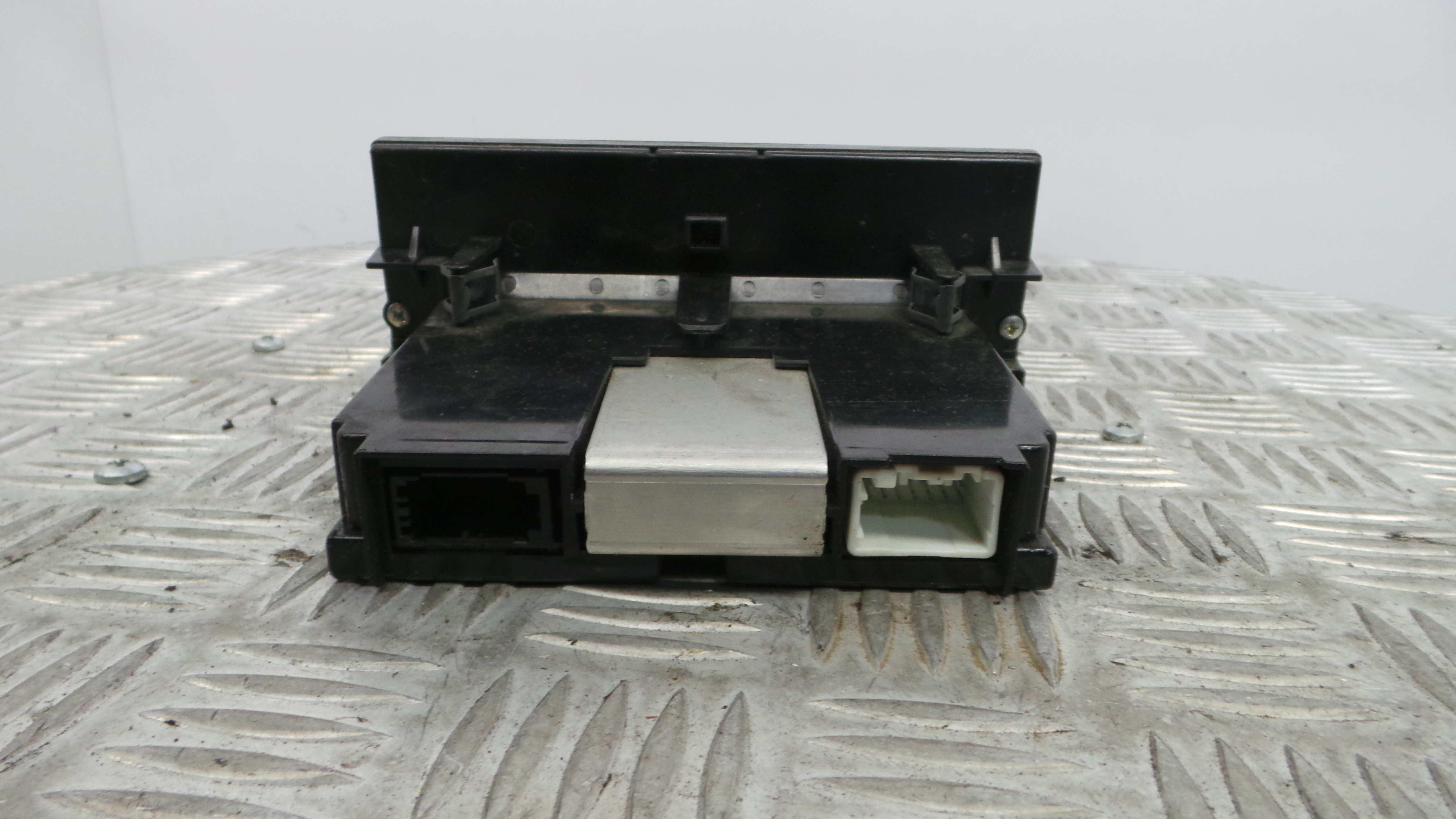 Display do Ar Condicionado / Rádio / GPS / DVD 30797719 - VOLVO C30 (533)-33201961